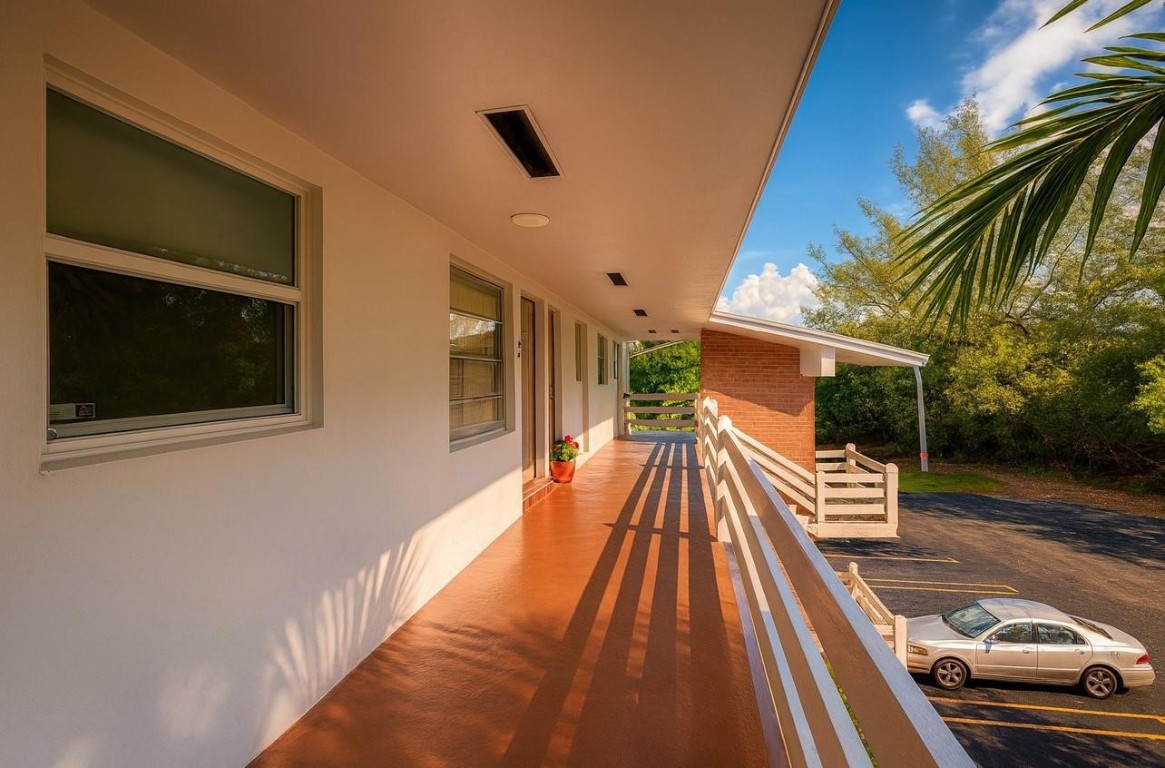 GOLDEN ISLES CONDO - Residential