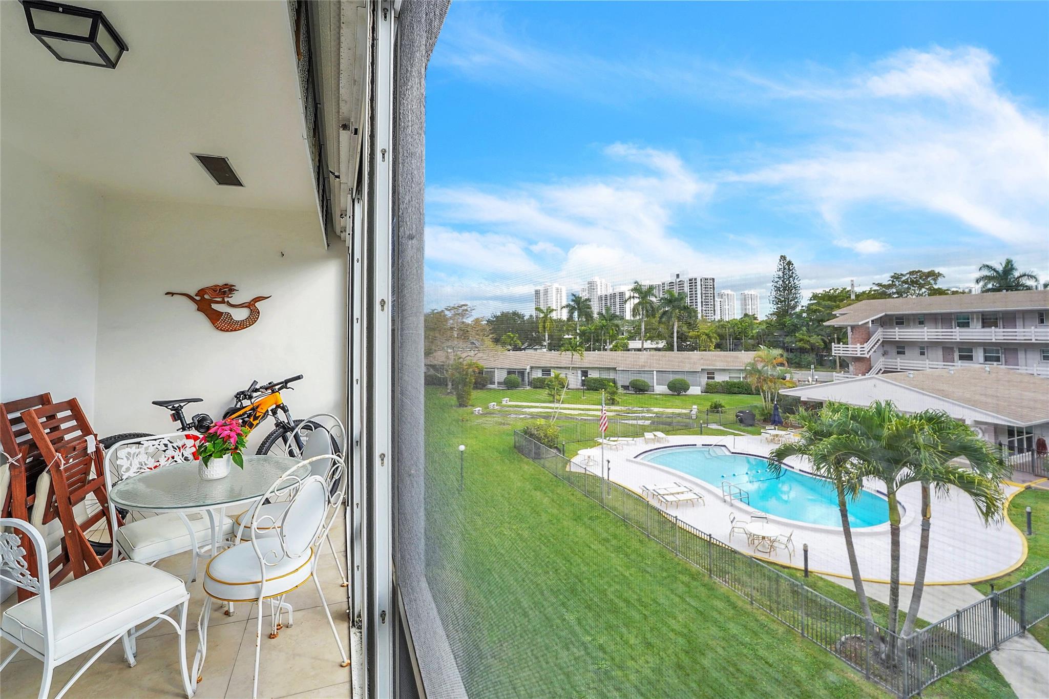 GOLDEN ISLES CONDO - Residential