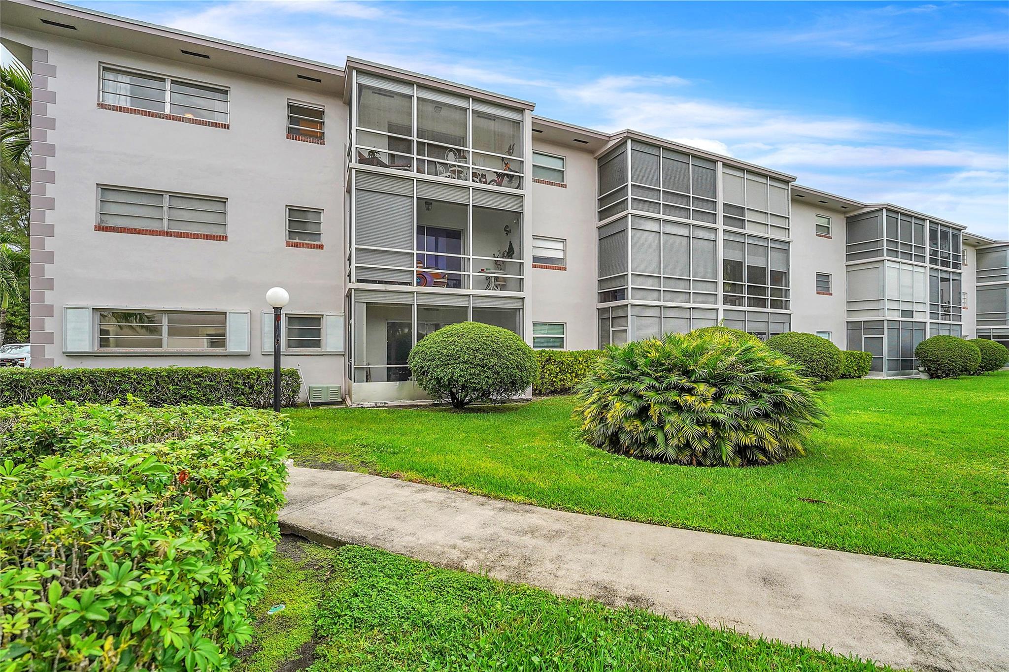 GOLDEN ISLES CONDO - Residential