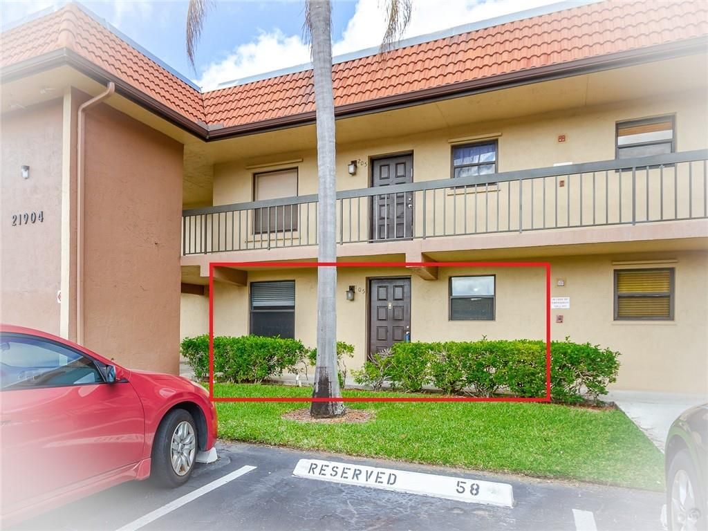 Photo of 21904 Lake Forest Cir #105, Boca Raton, FL 33433 (MLS # F10277635)