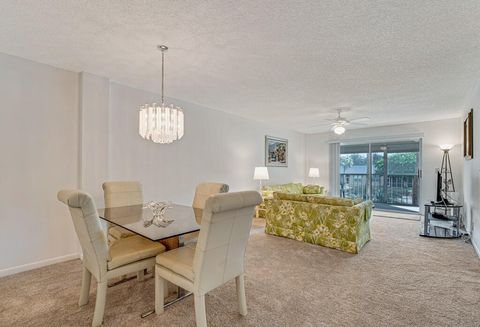 Tiny photo for 3146 Via #203, Lake Worth, FL 33467 (MLS # B26020169)