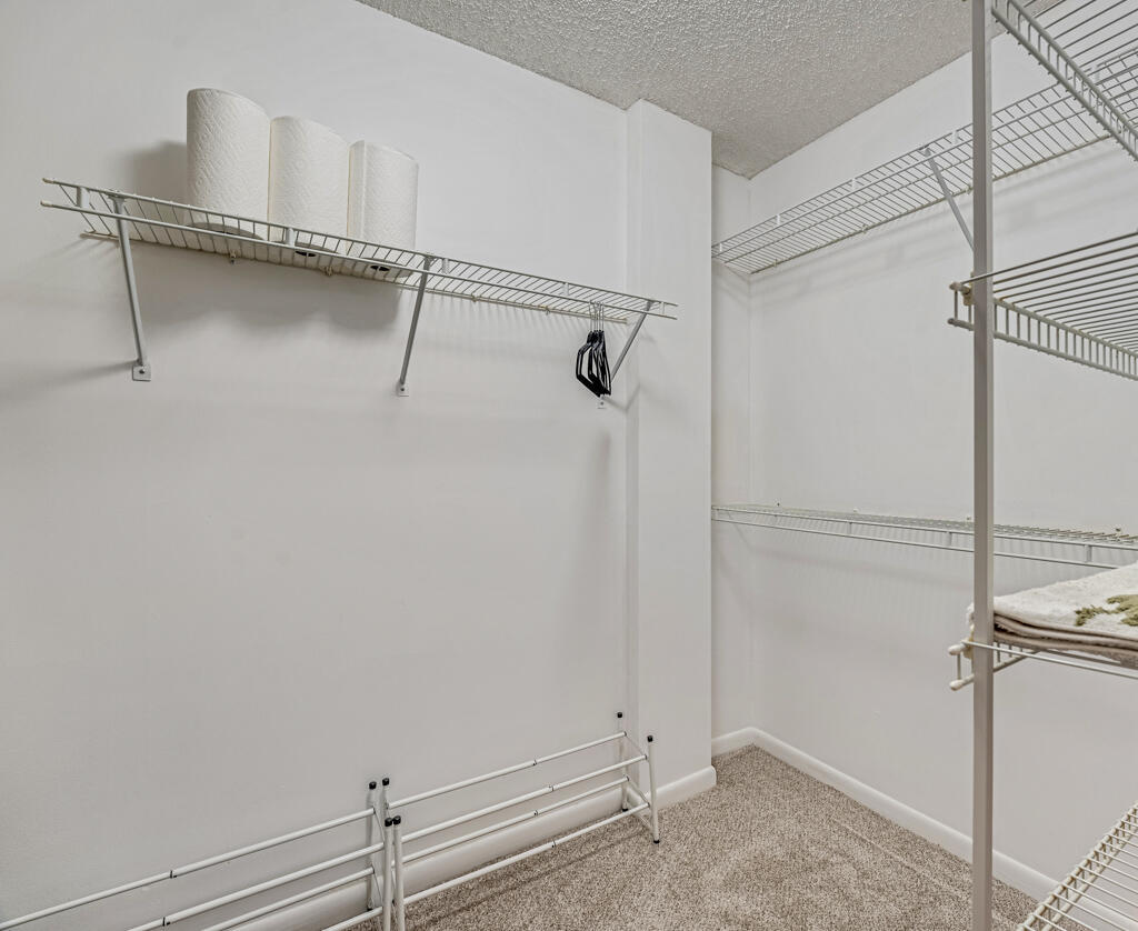 FOUNTAINVIEW AT SPRING LKS CONDO - Residential