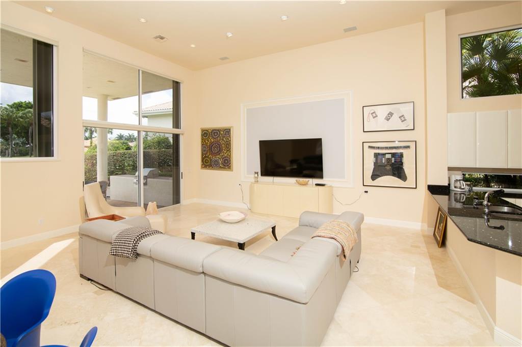 ST ANDREWS COUNTRY CLUB - Residential