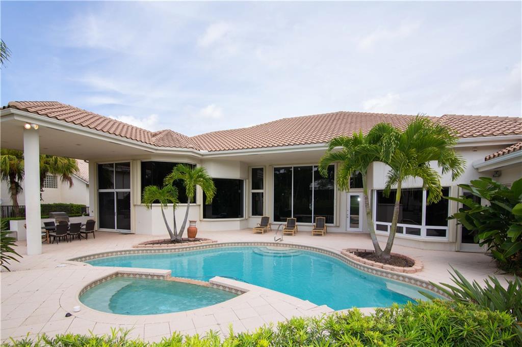 ST ANDREWS COUNTRY CLUB - Residential