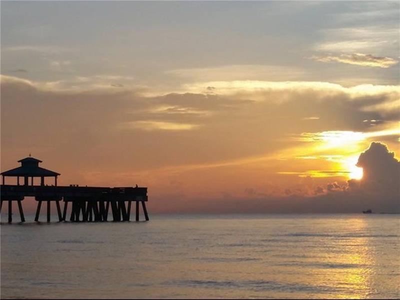 BELLA MAR CONDOMINIUMS - Residential