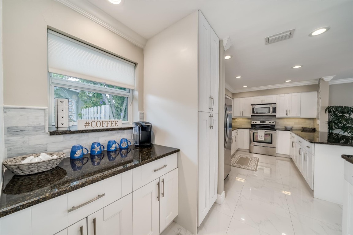 Coral Ridge Isles 45-47 B - Residential