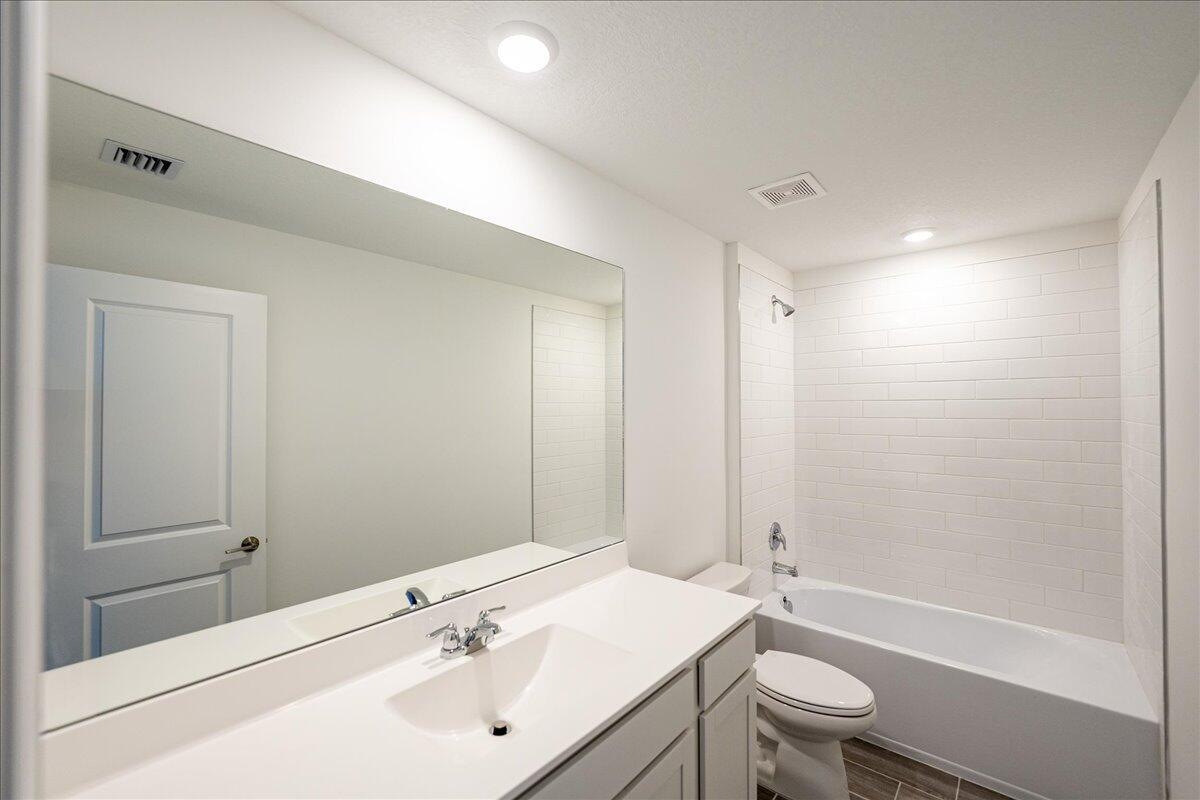 LTC RANCH WEST PHASE 1 Brystol at Wylder - Residential Lease