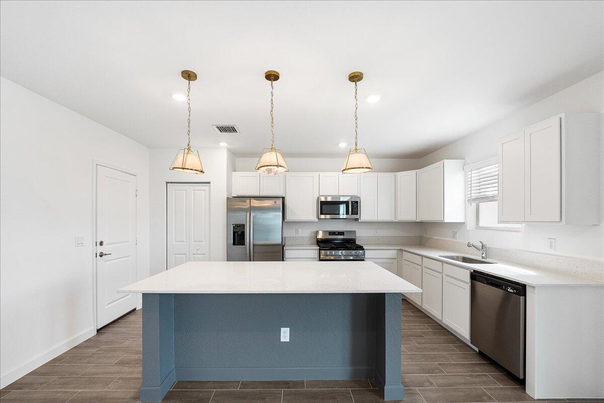 LTC RANCH WEST PHASE 1 Brystol at Wylder - Residential Lease