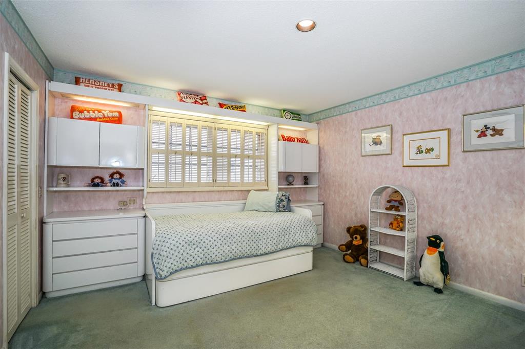 Emerald Hills Sec 3 83-27 - Residential