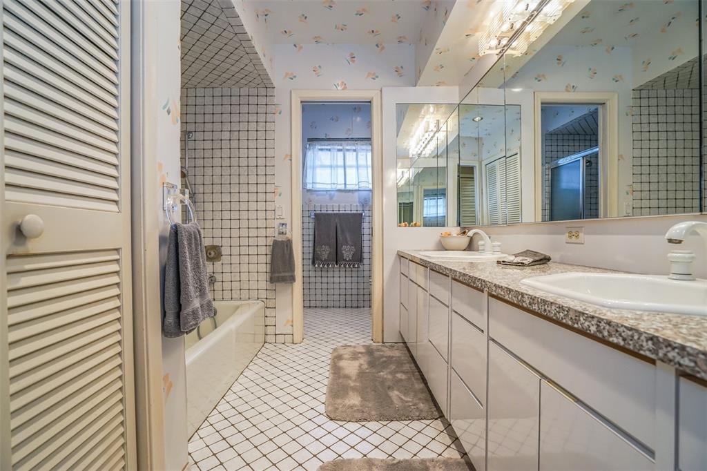 Emerald Hills Sec 3 83-27 - Residential