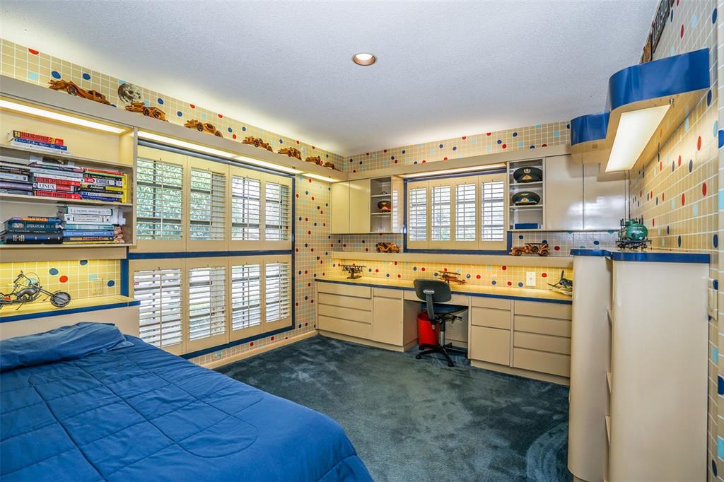 Emerald Hills Sec 3 83-27 - Residential