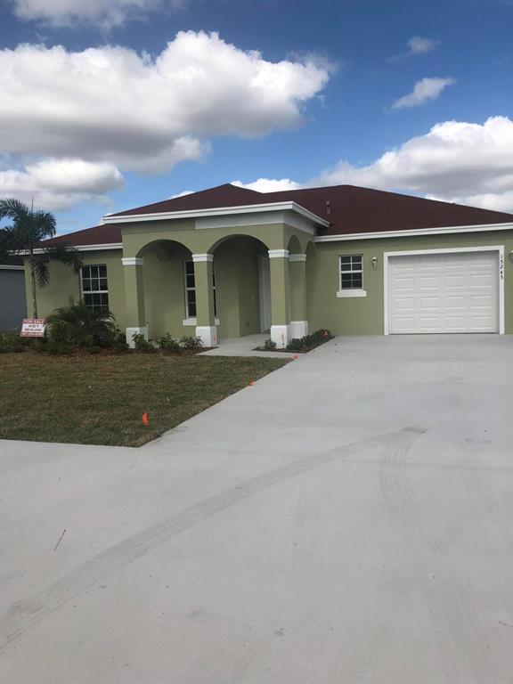 SANDY OAKS - Residential