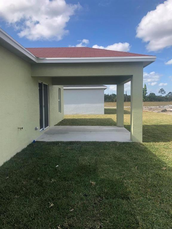 SANDY OAKS - Residential