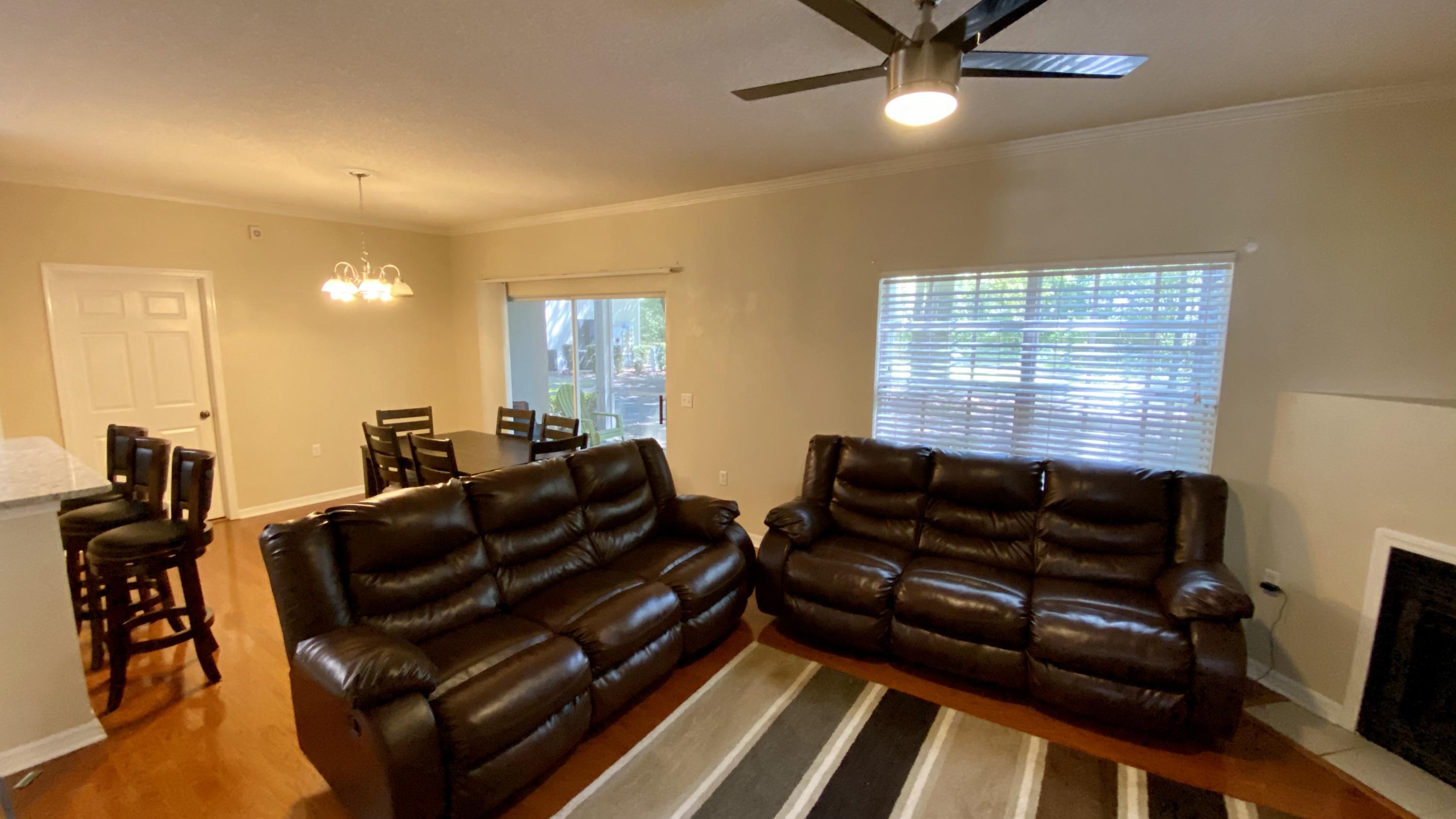 THE LINKS - Residential Lease