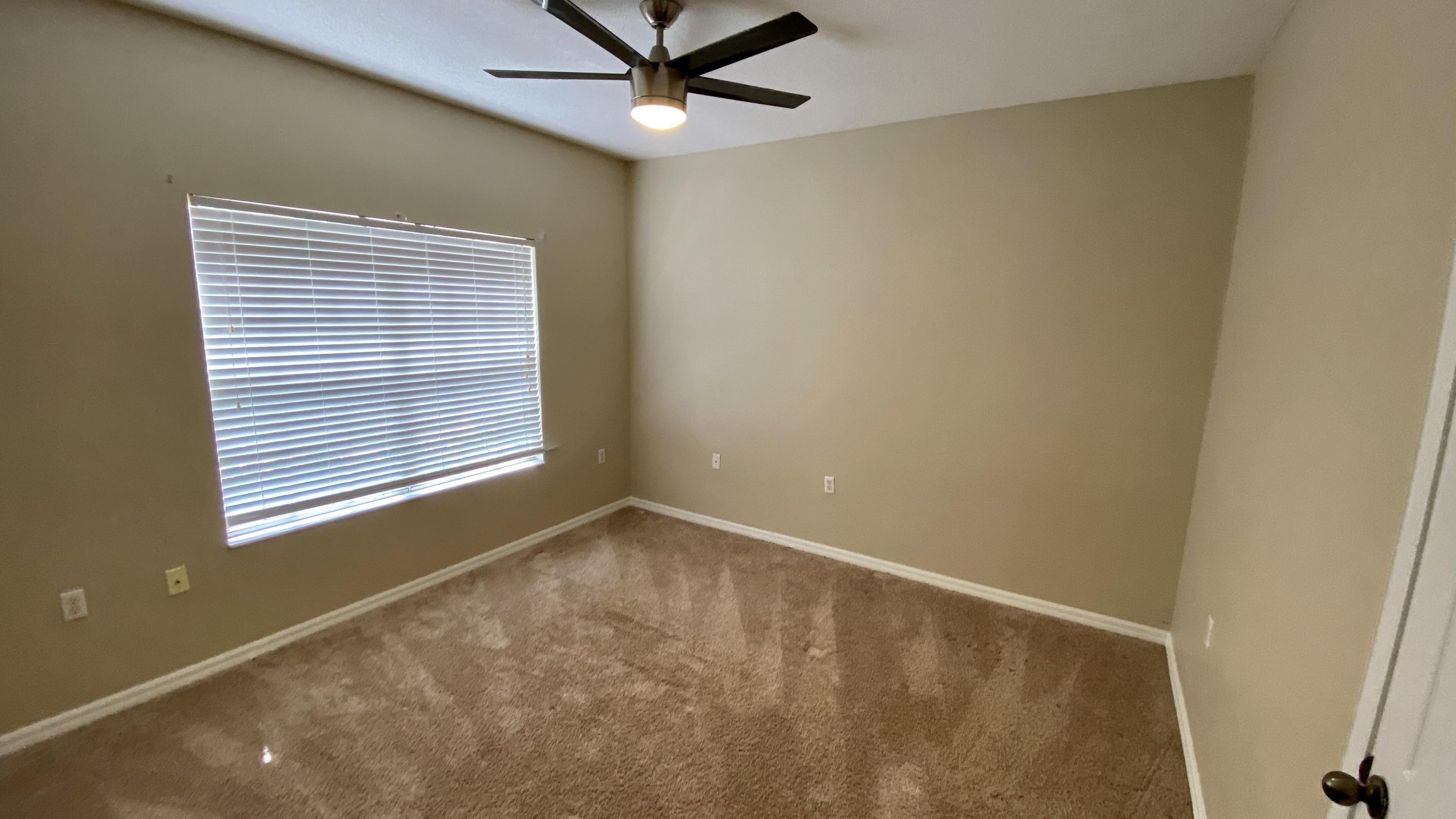 THE LINKS - Residential Lease