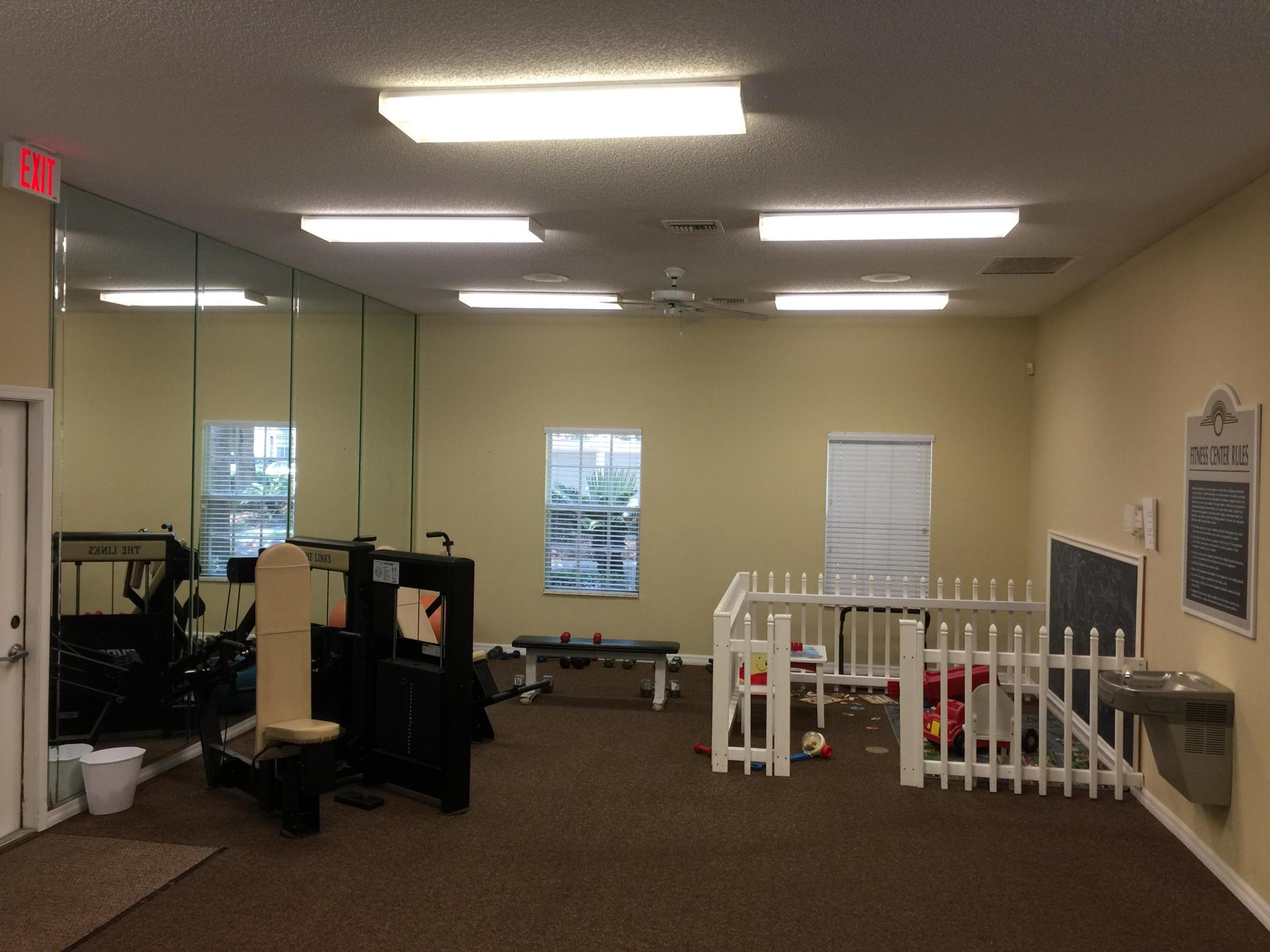 THE LINKS - Residential Lease