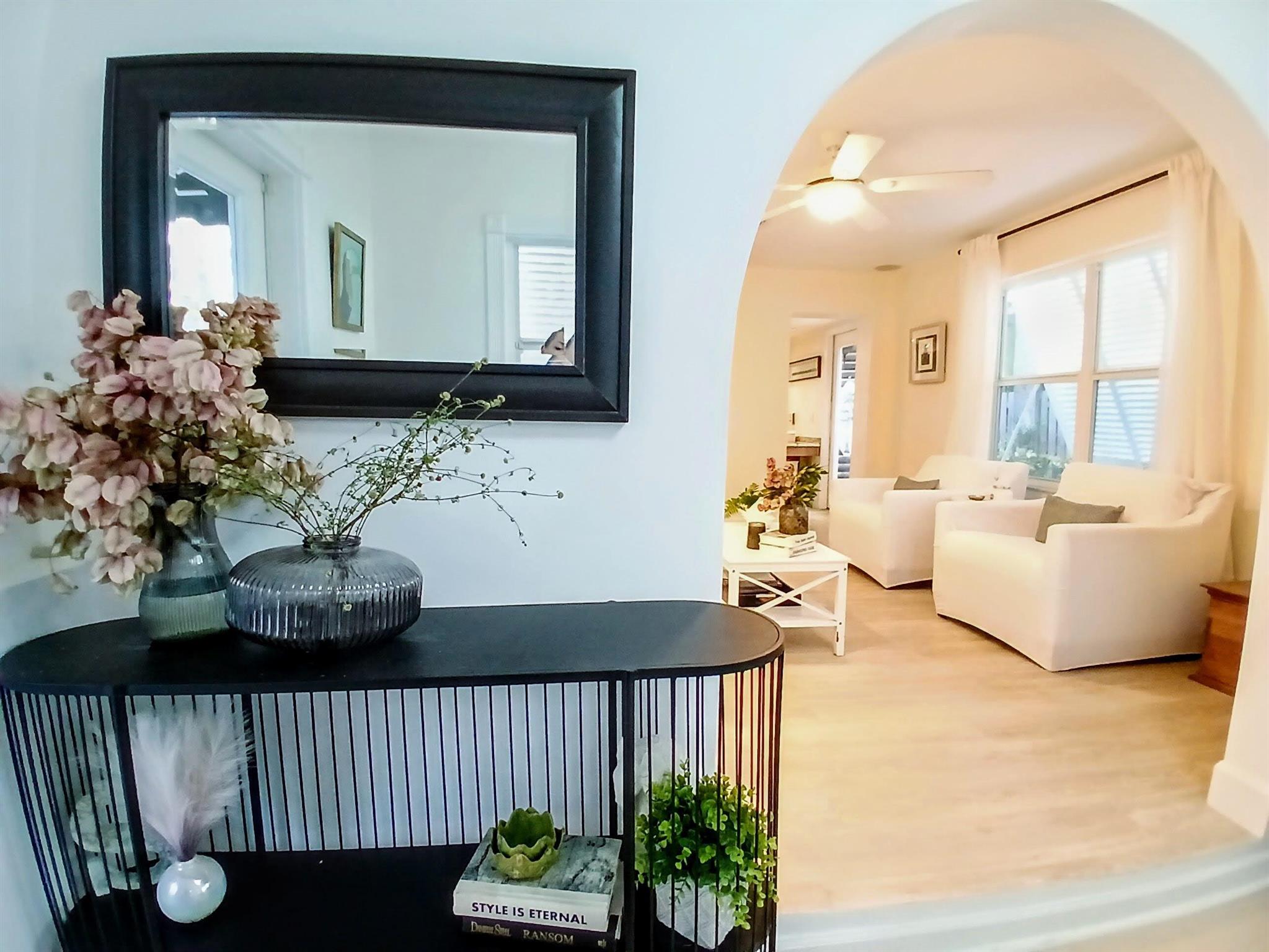 NORTH LAKE WORTH BEACH - Residential Income