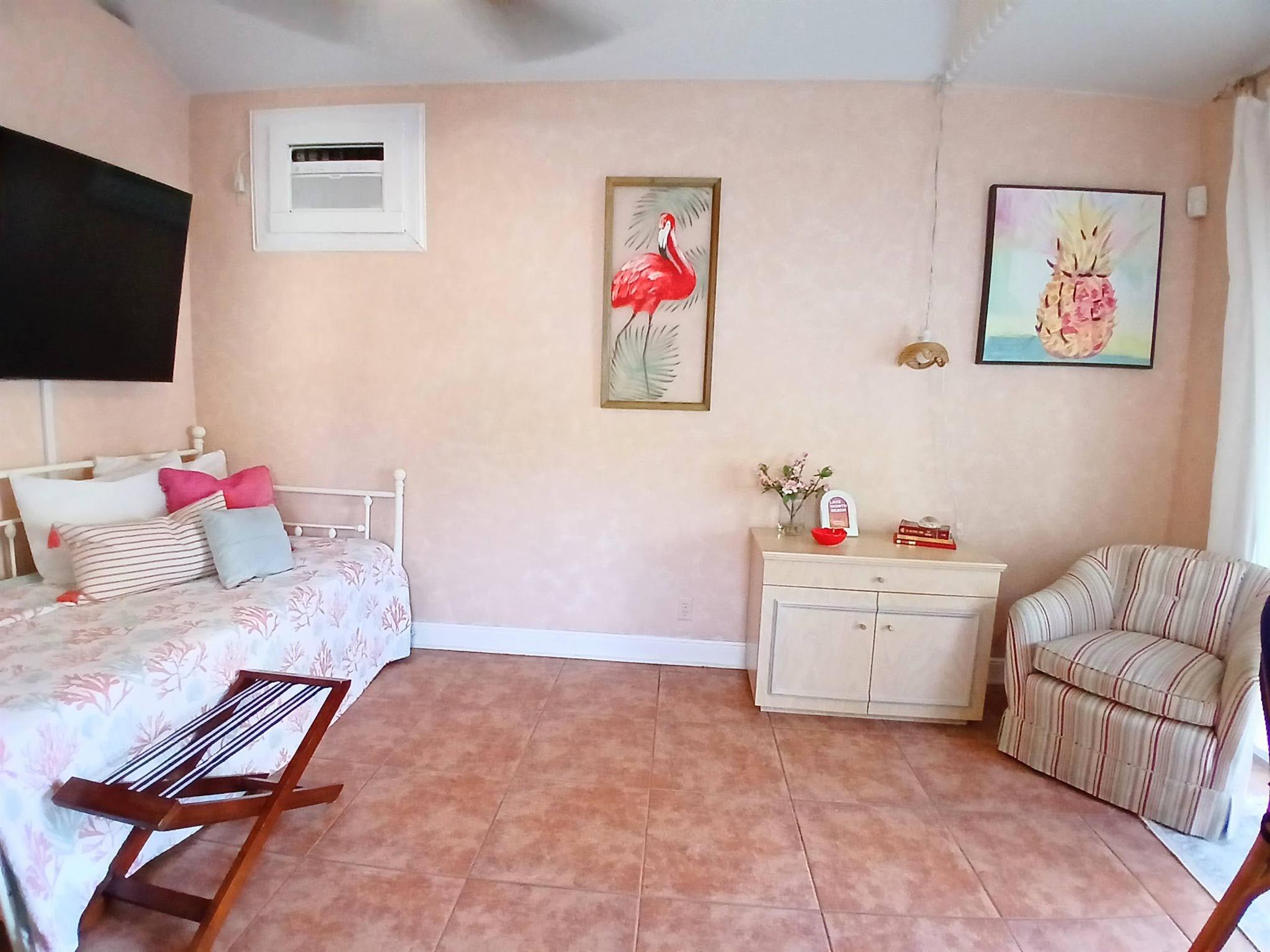 NORTH LAKE WORTH BEACH - Residential Income