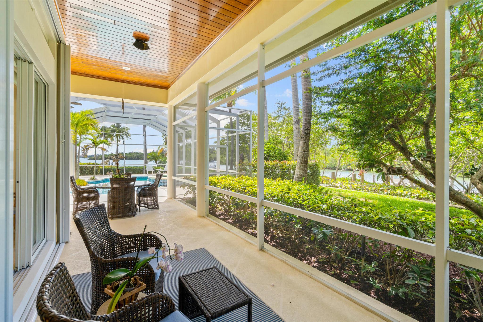 CASTAWAY COVE WAVE V - Residential