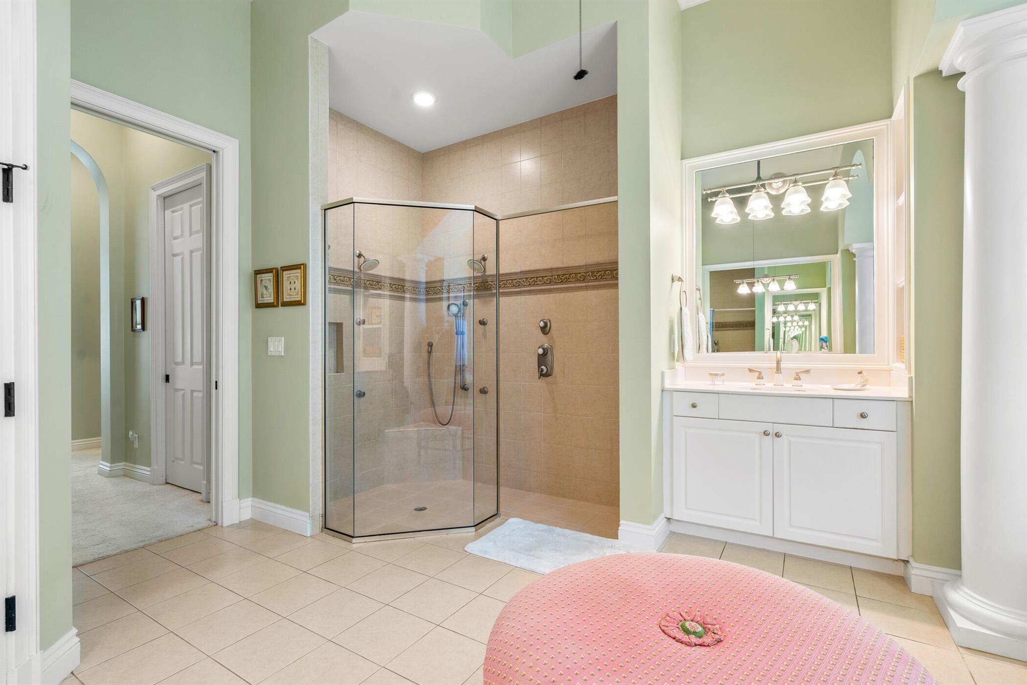 CASTAWAY COVE WAVE V - Residential