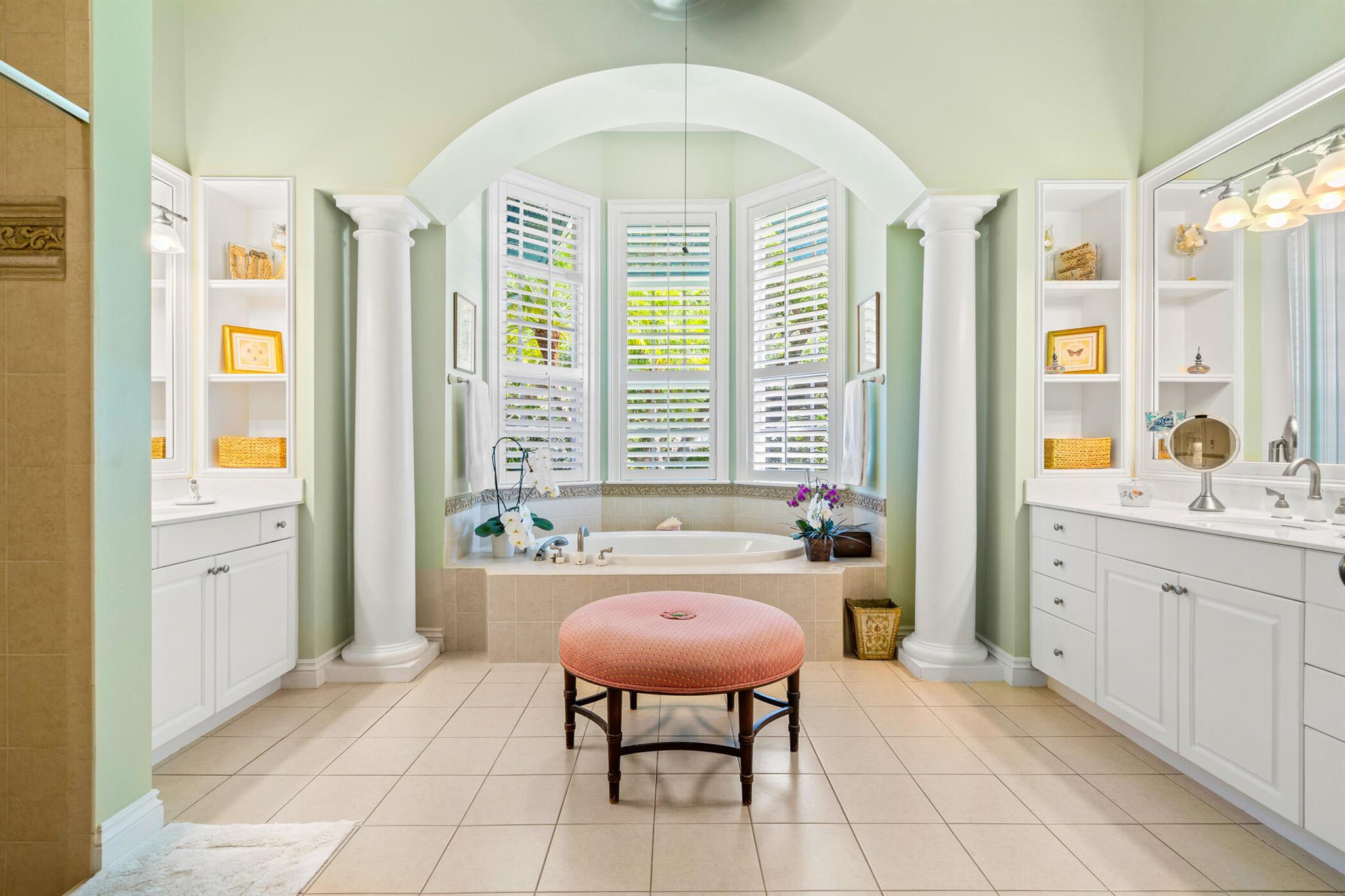 CASTAWAY COVE WAVE V - Residential