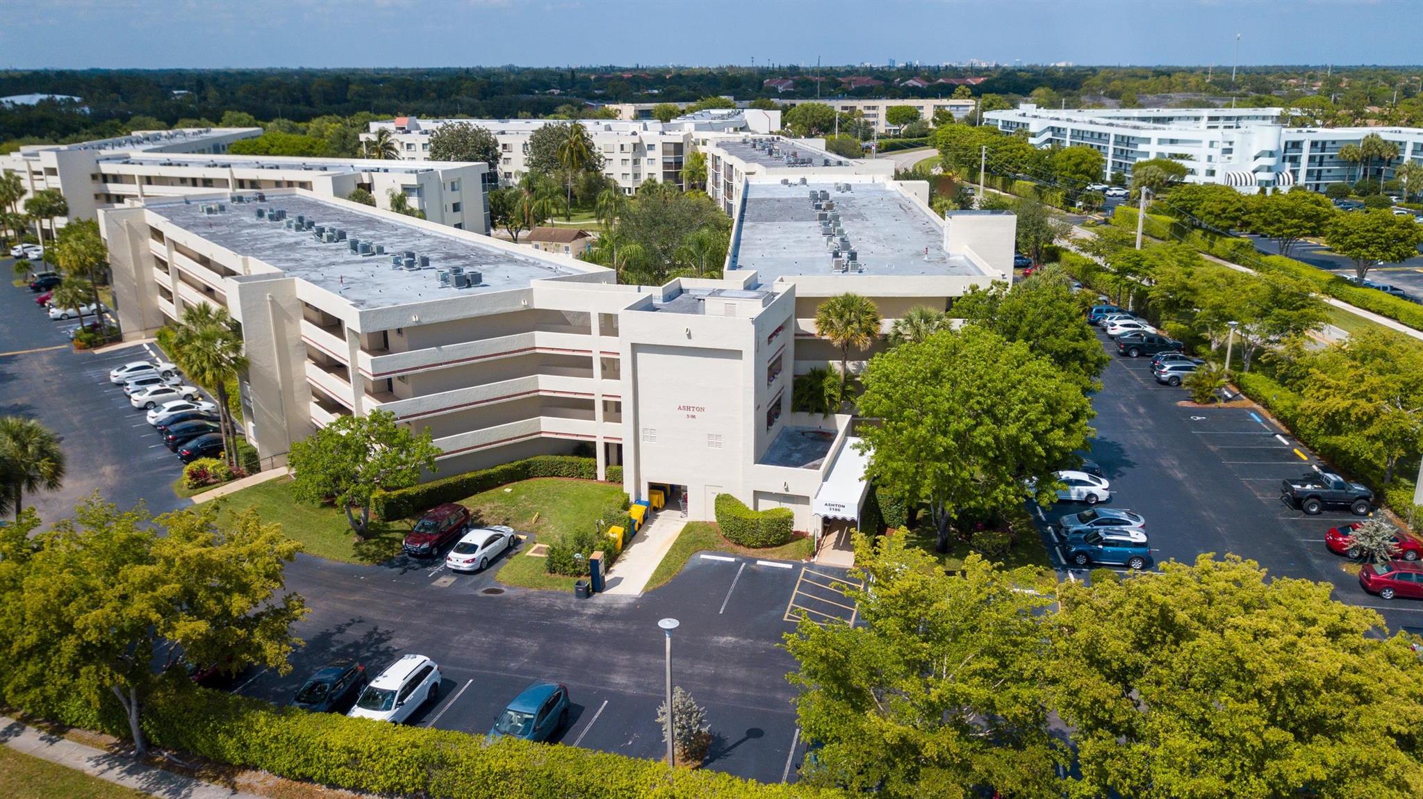 POINCIANA LAKES CONDO - Residential