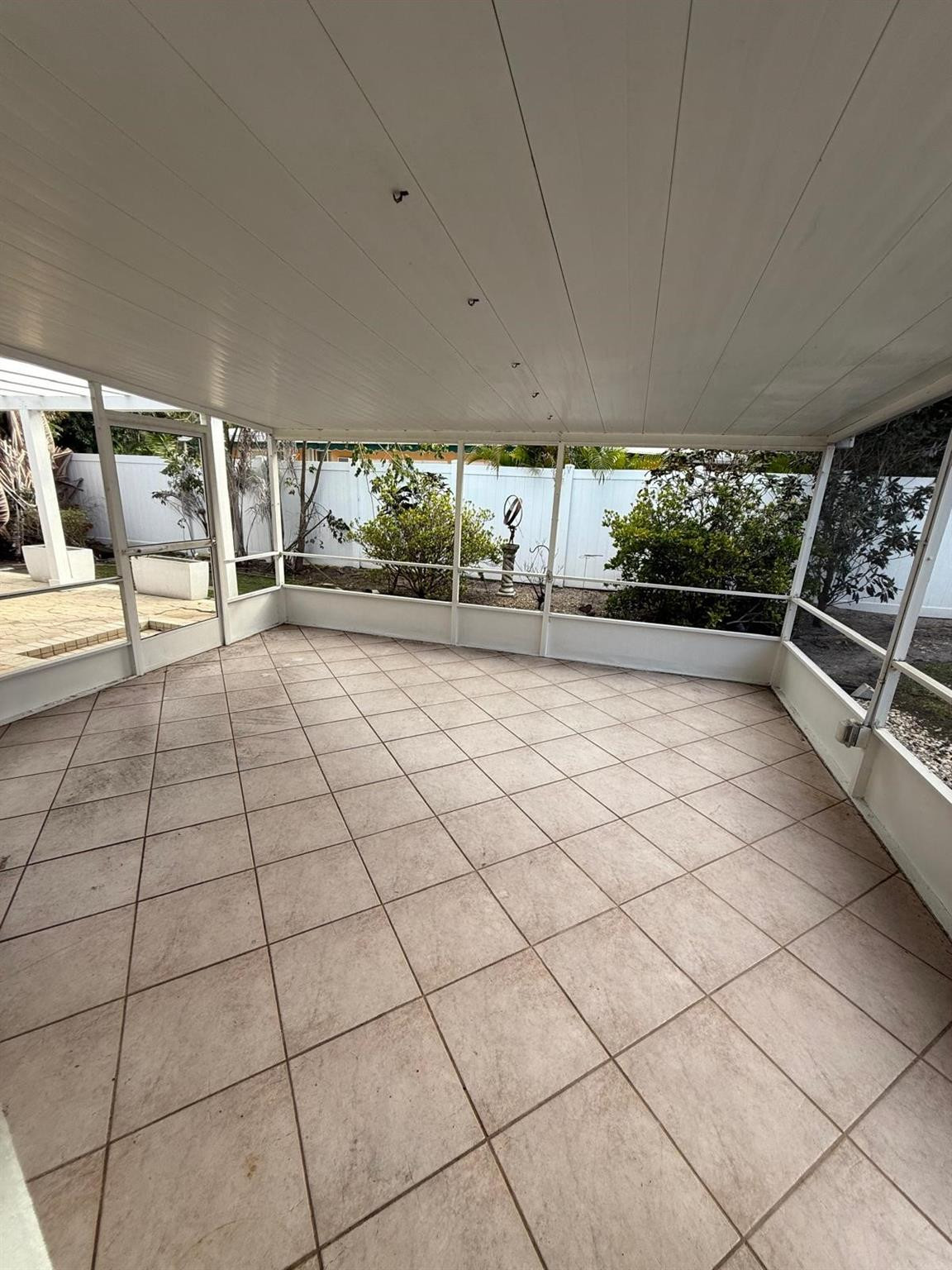 2634 Yacht Club Boulevard