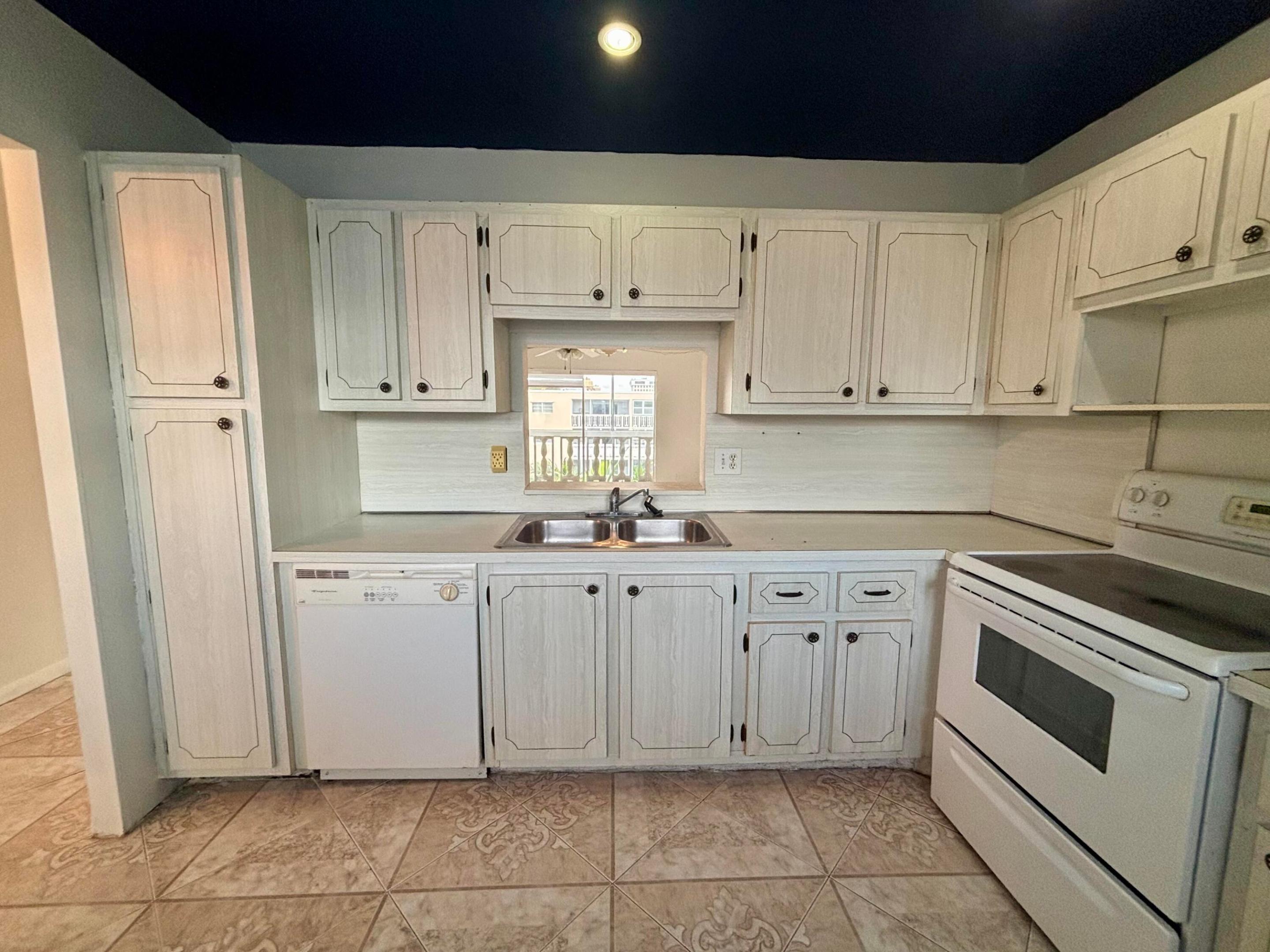 232 NE 12th Avenue 501