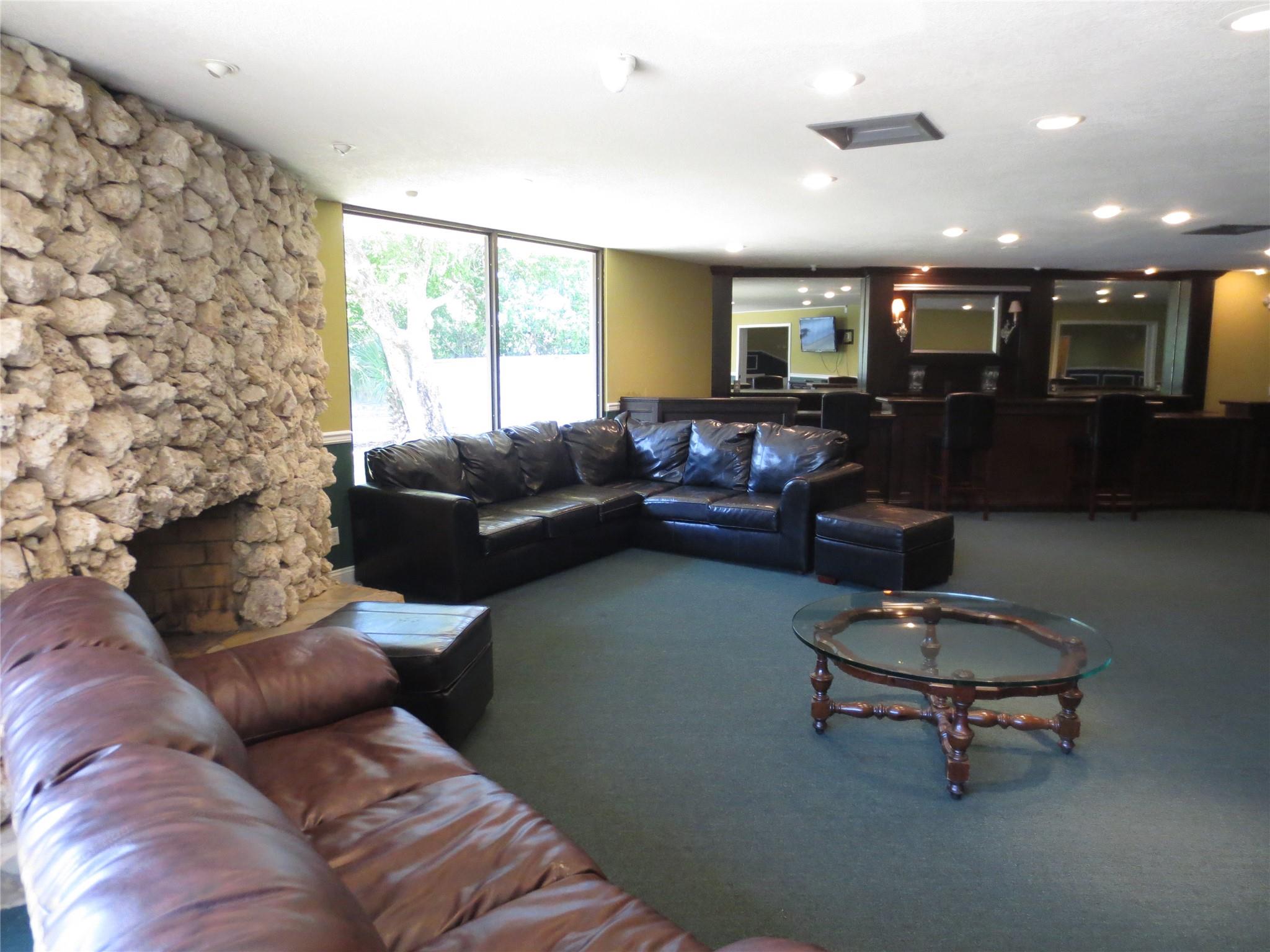 Cristelle - Residential