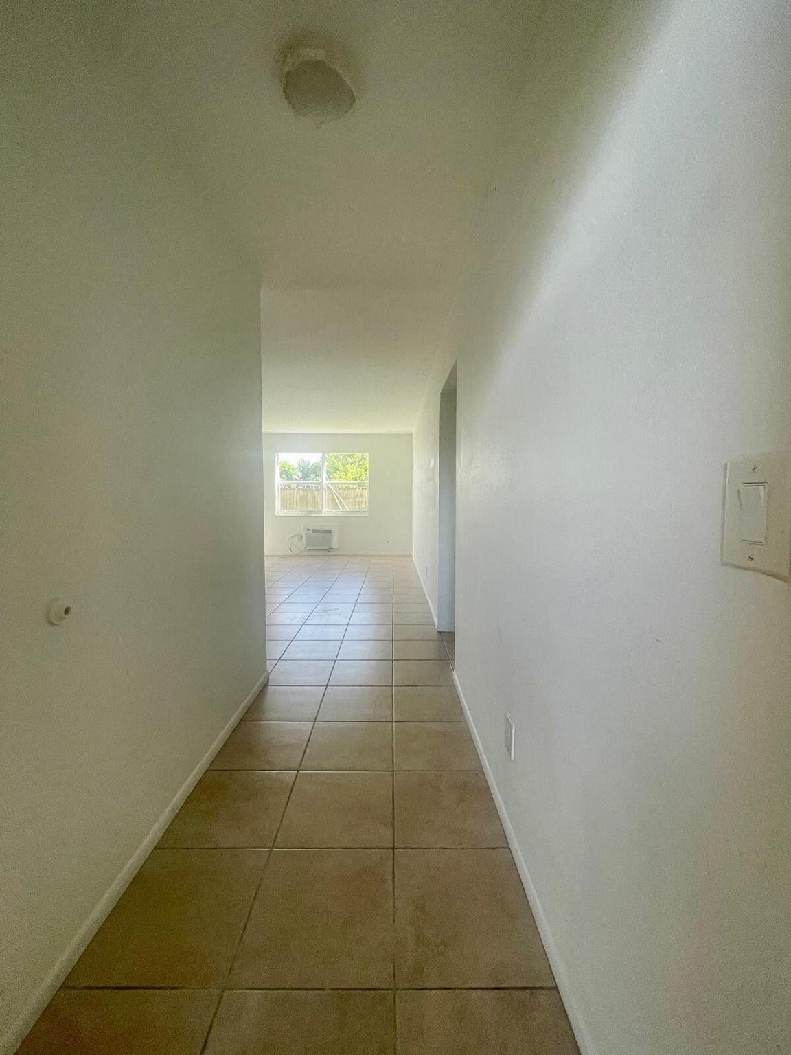 1050 E Sample Road 110