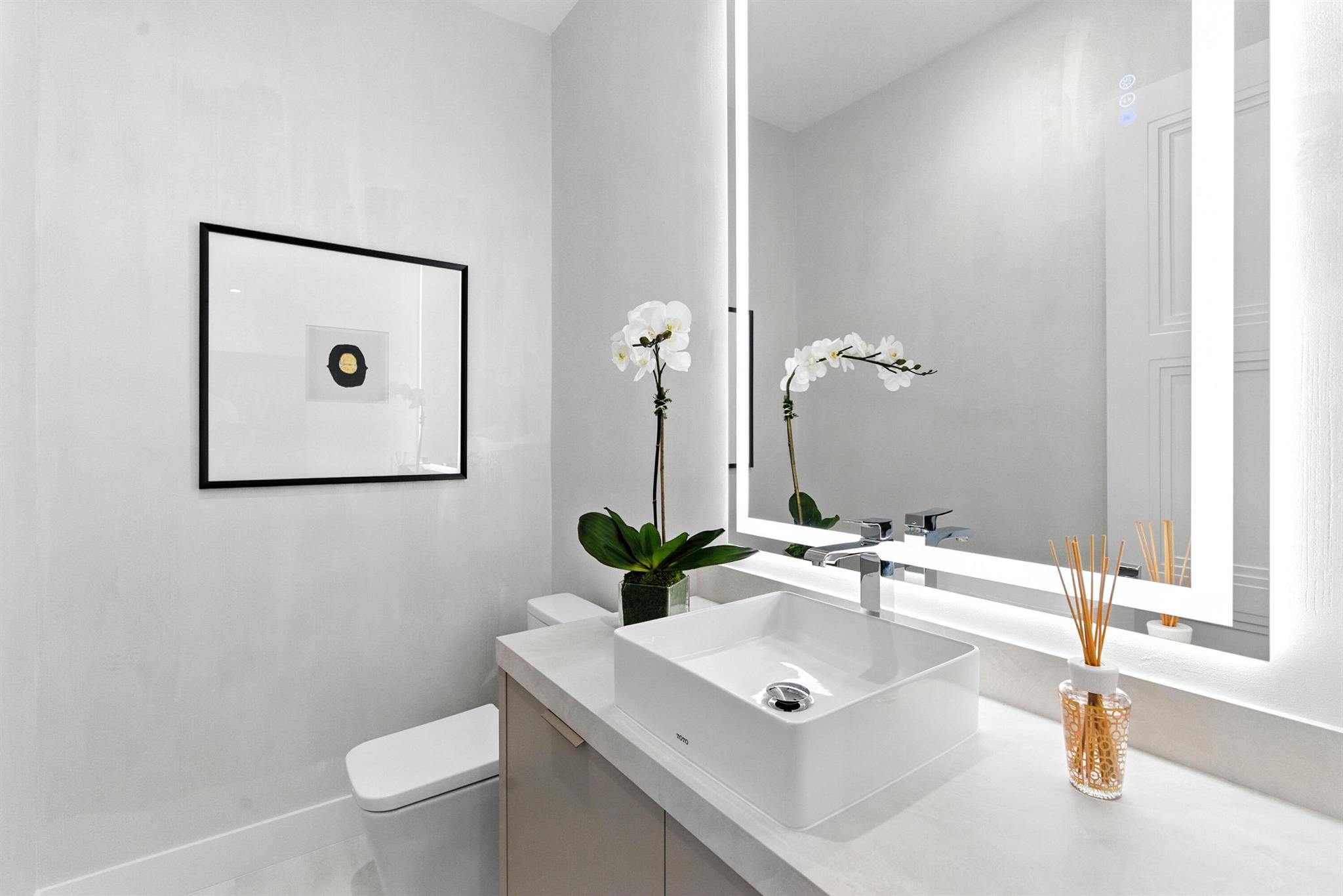 BLUE INLET - Residential