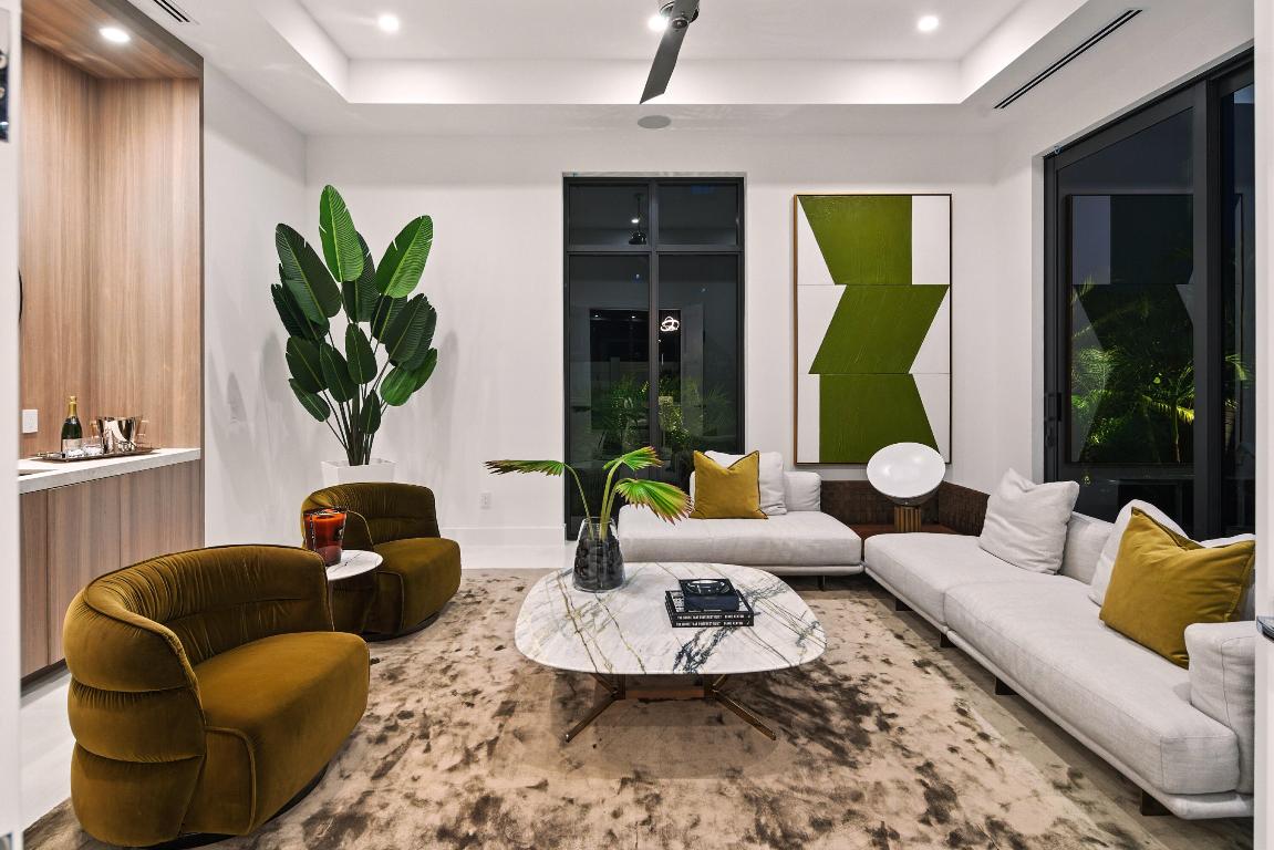 BLUE INLET - Residential