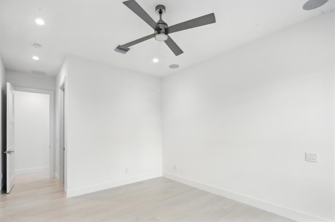 BLUE INLET - Residential