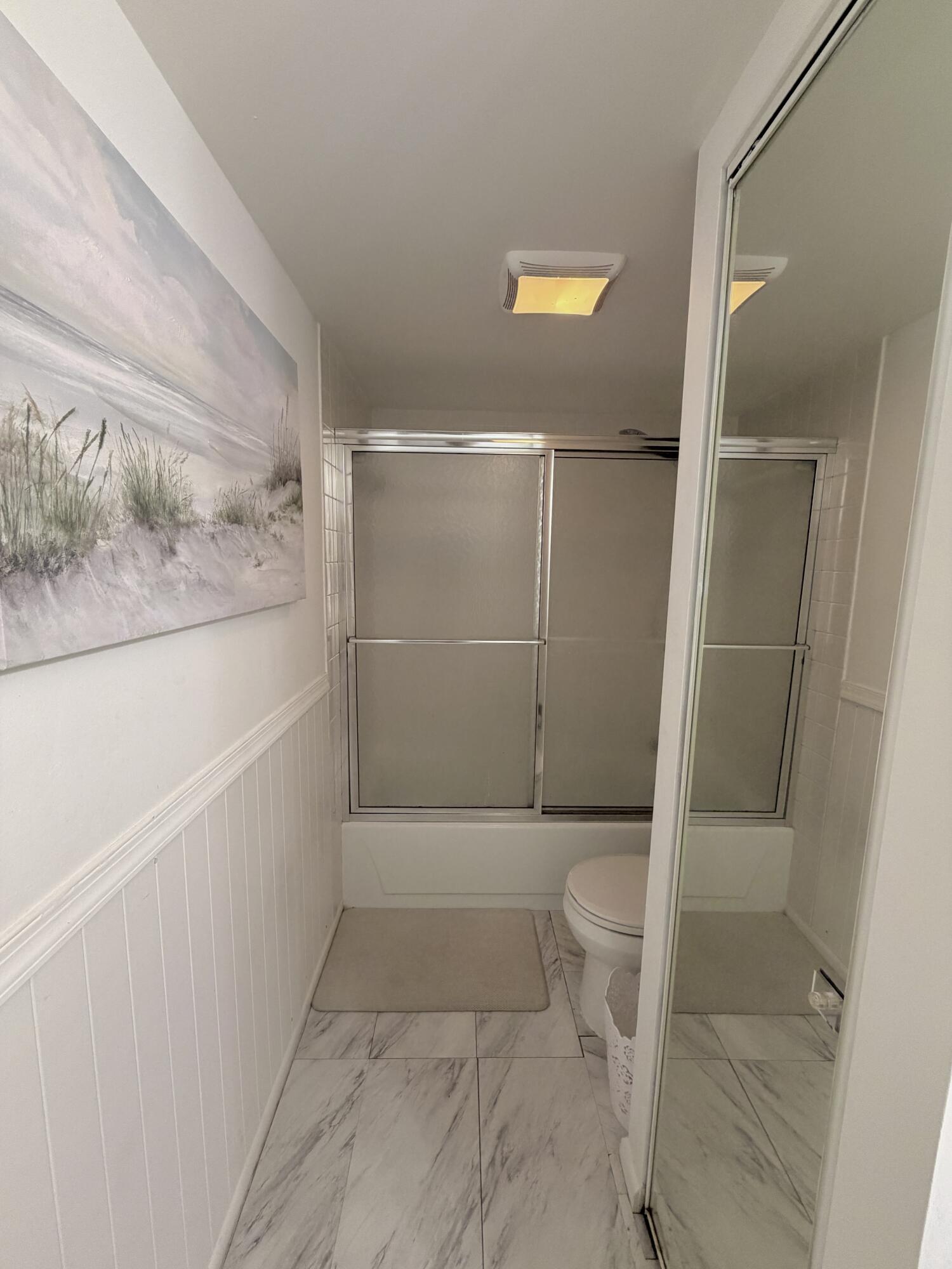 VILLAGE OF SANDALWOOD LAKES 1 - Residential