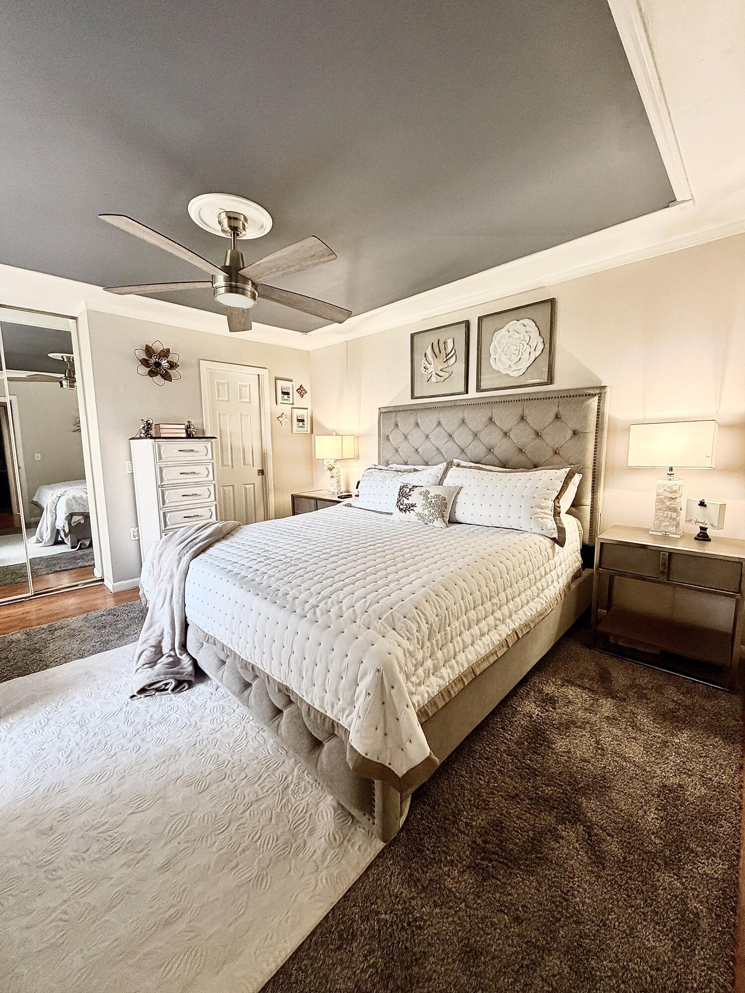 VILLAGE OF SANDALWOOD LAKES 1 - Residential