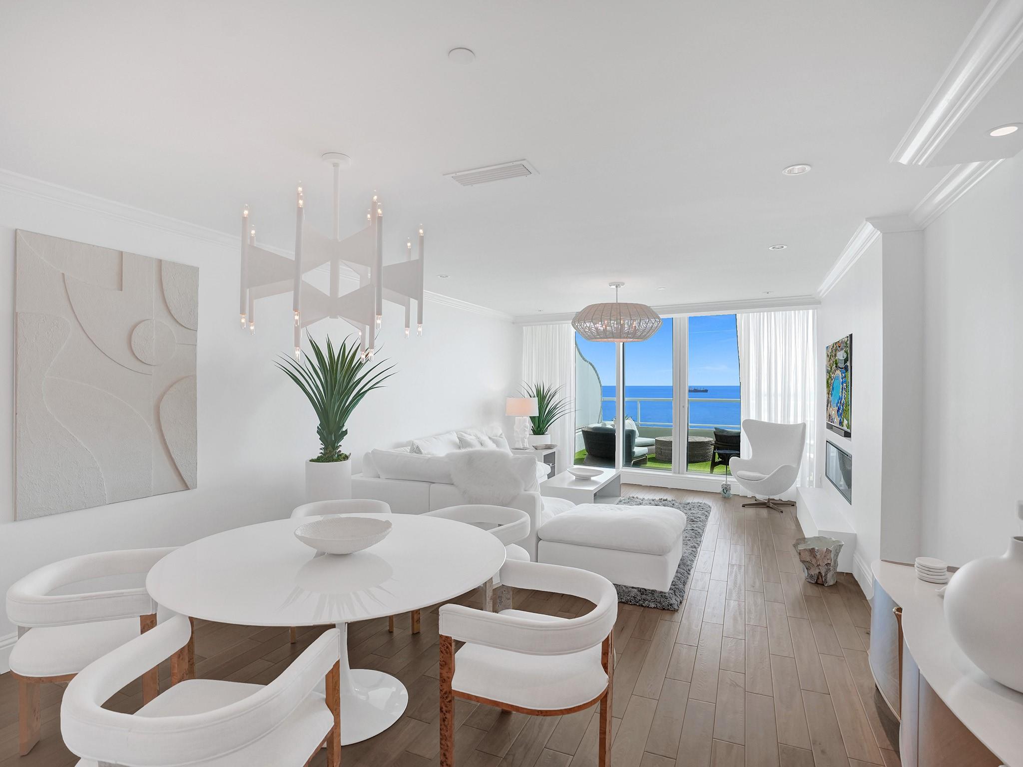 Ritz Carlton - Residential