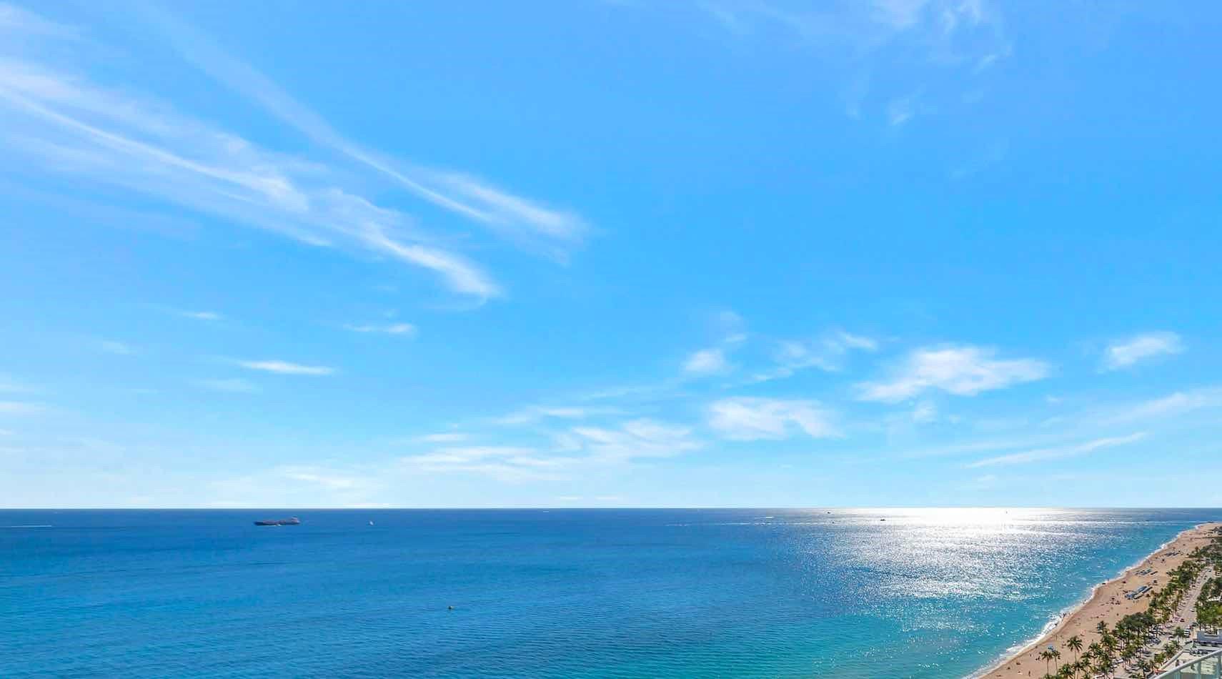 Ritz Carlton - Residential