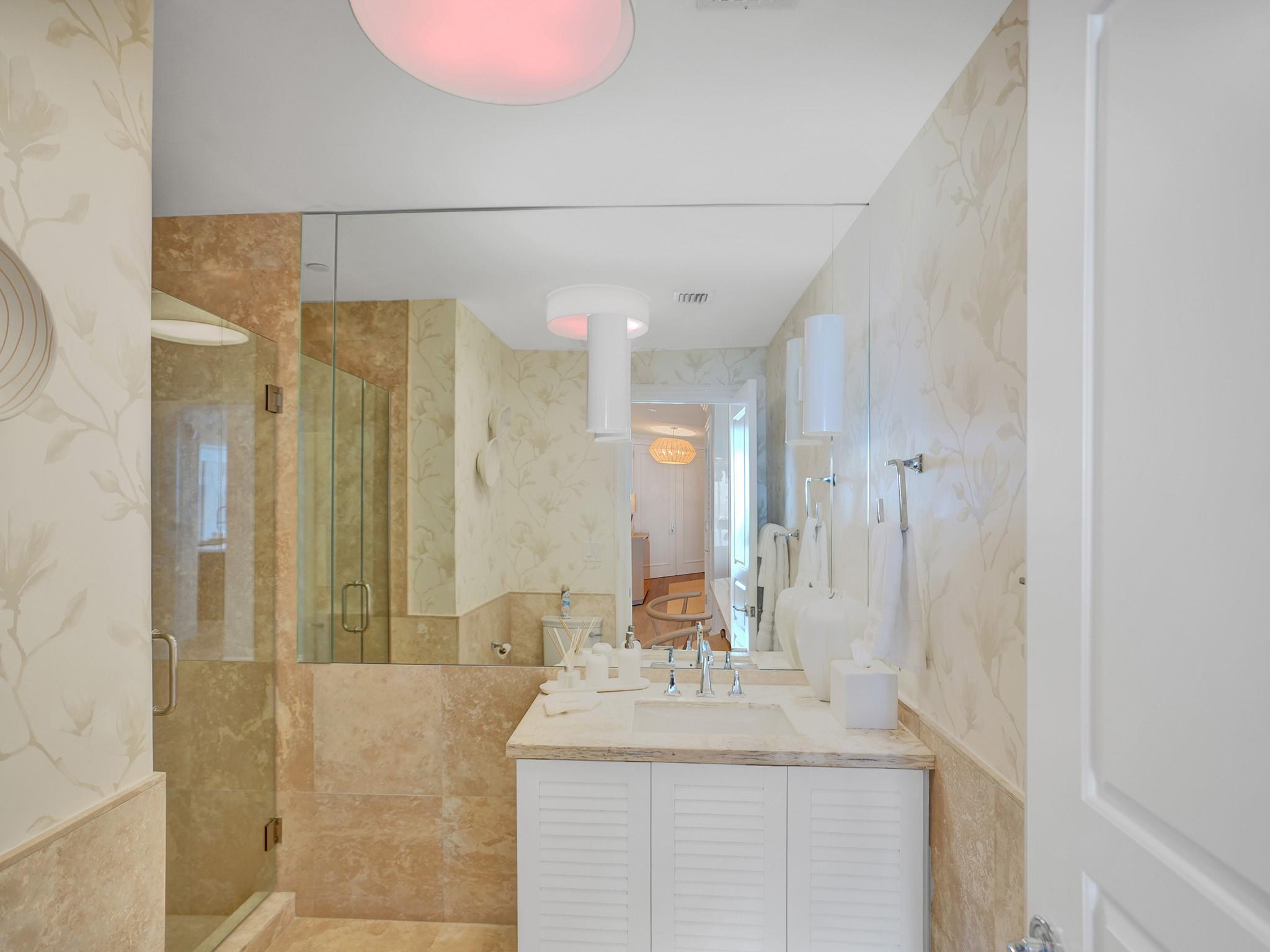 Ritz Carlton - Residential