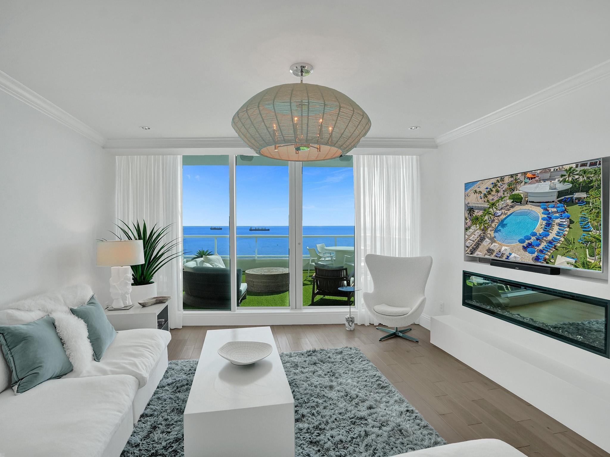 Ritz Carlton - Residential