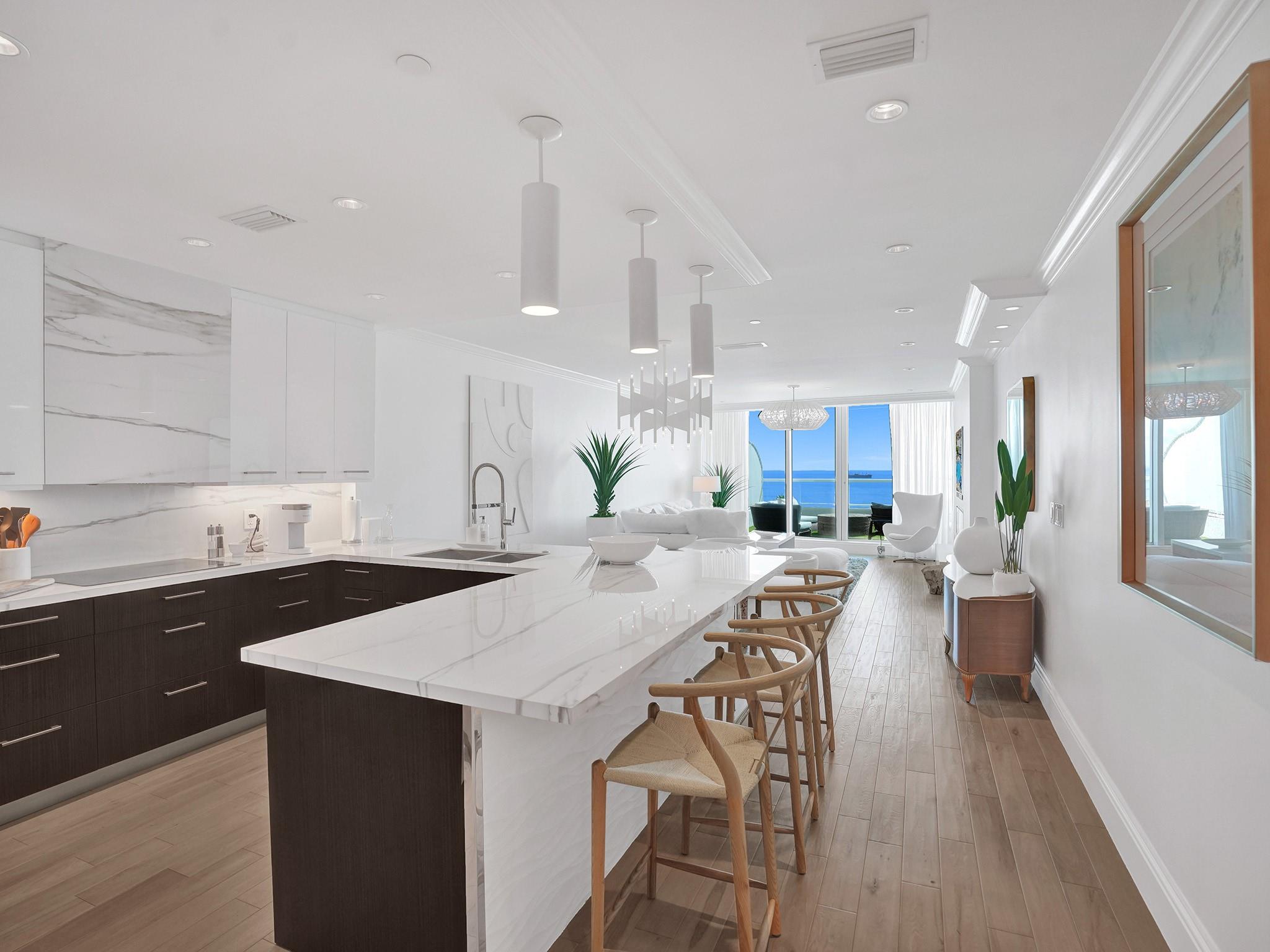 Ritz Carlton - Residential