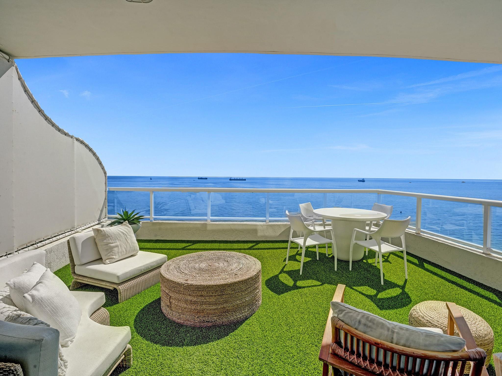 Ritz Carlton - Residential