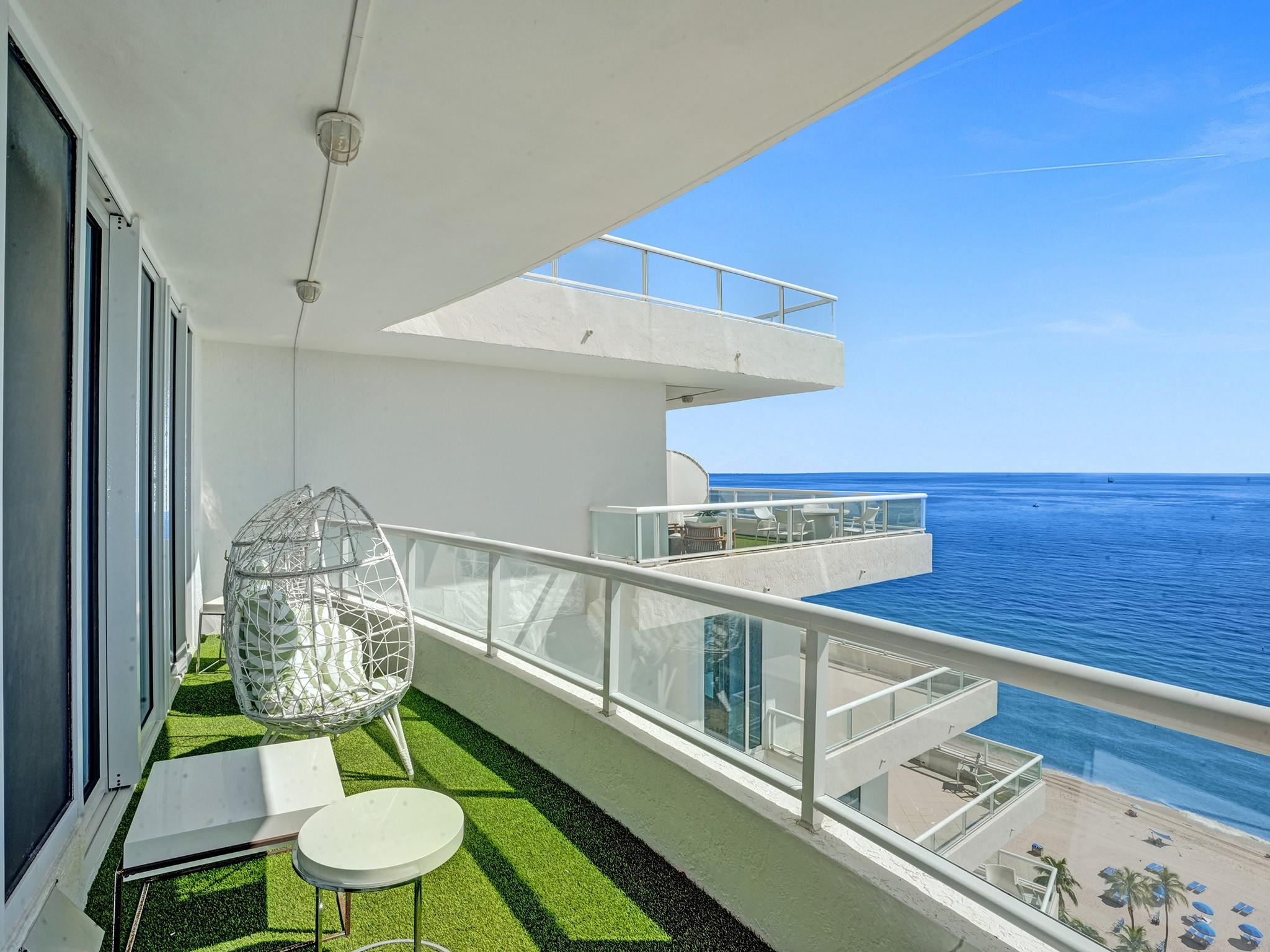 Ritz Carlton - Residential