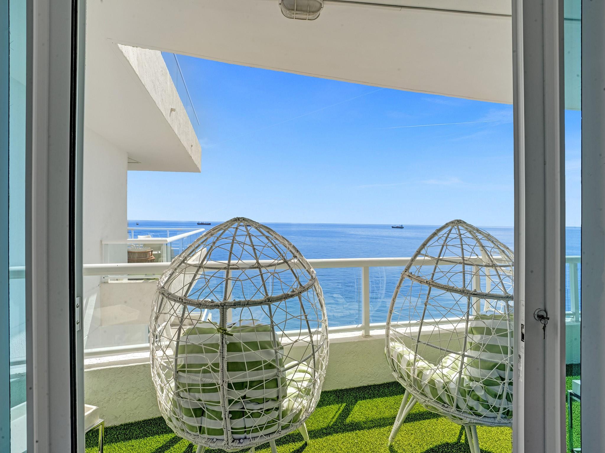 Ritz Carlton - Residential