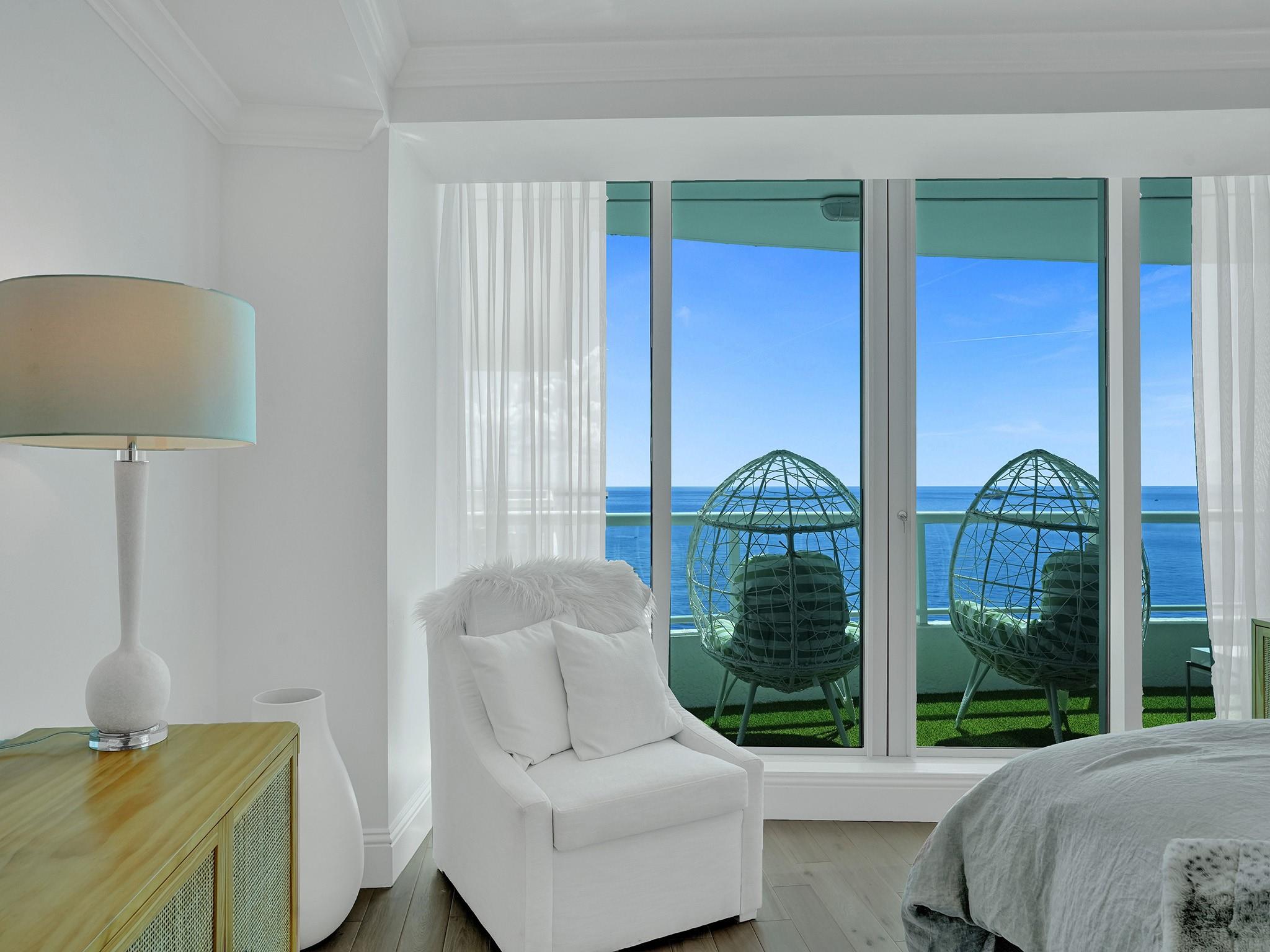 Ritz Carlton - Residential