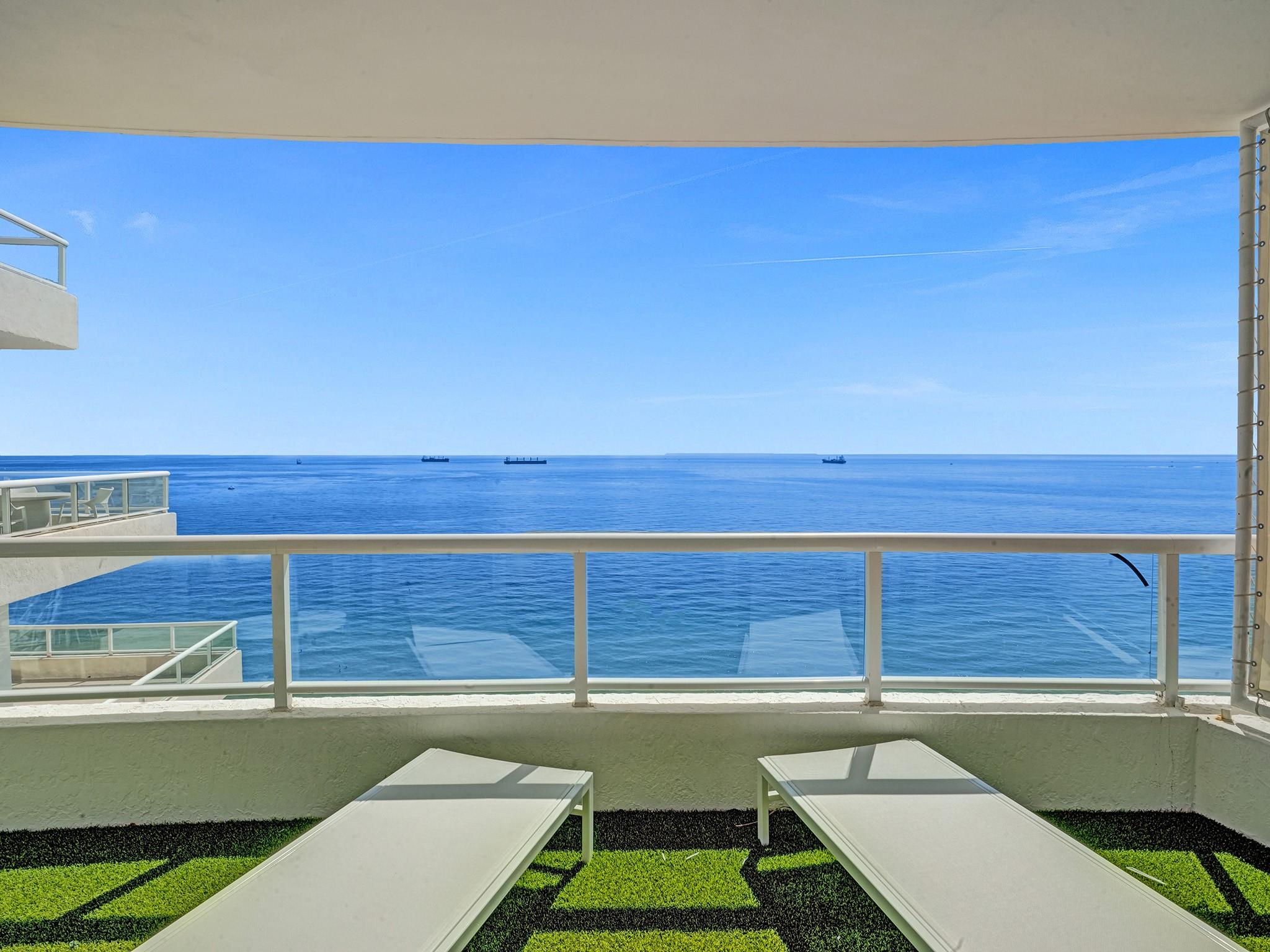 Ritz Carlton - Residential