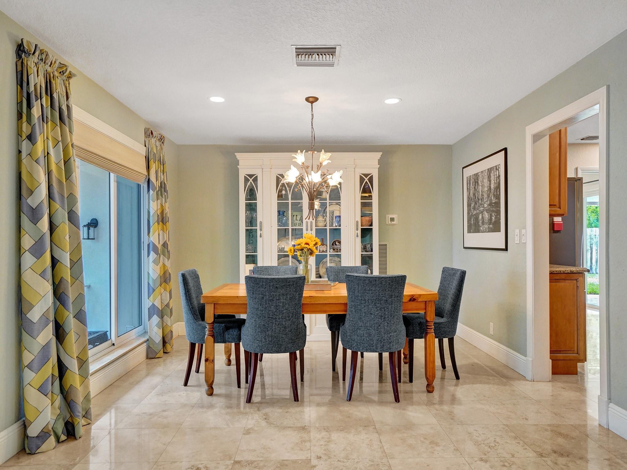 SEA RANCH LAKES - Residential