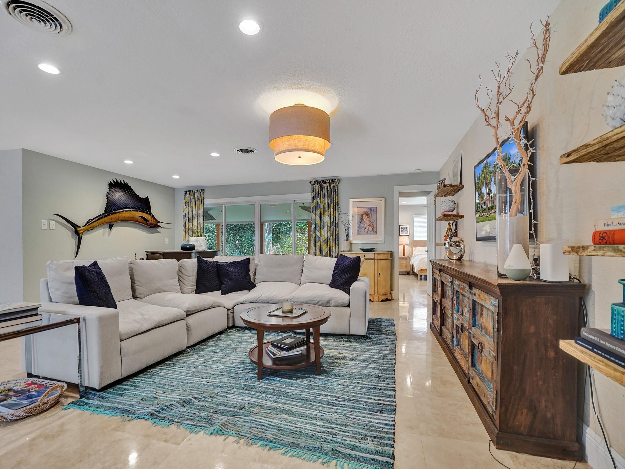 SEA RANCH LAKES - Residential