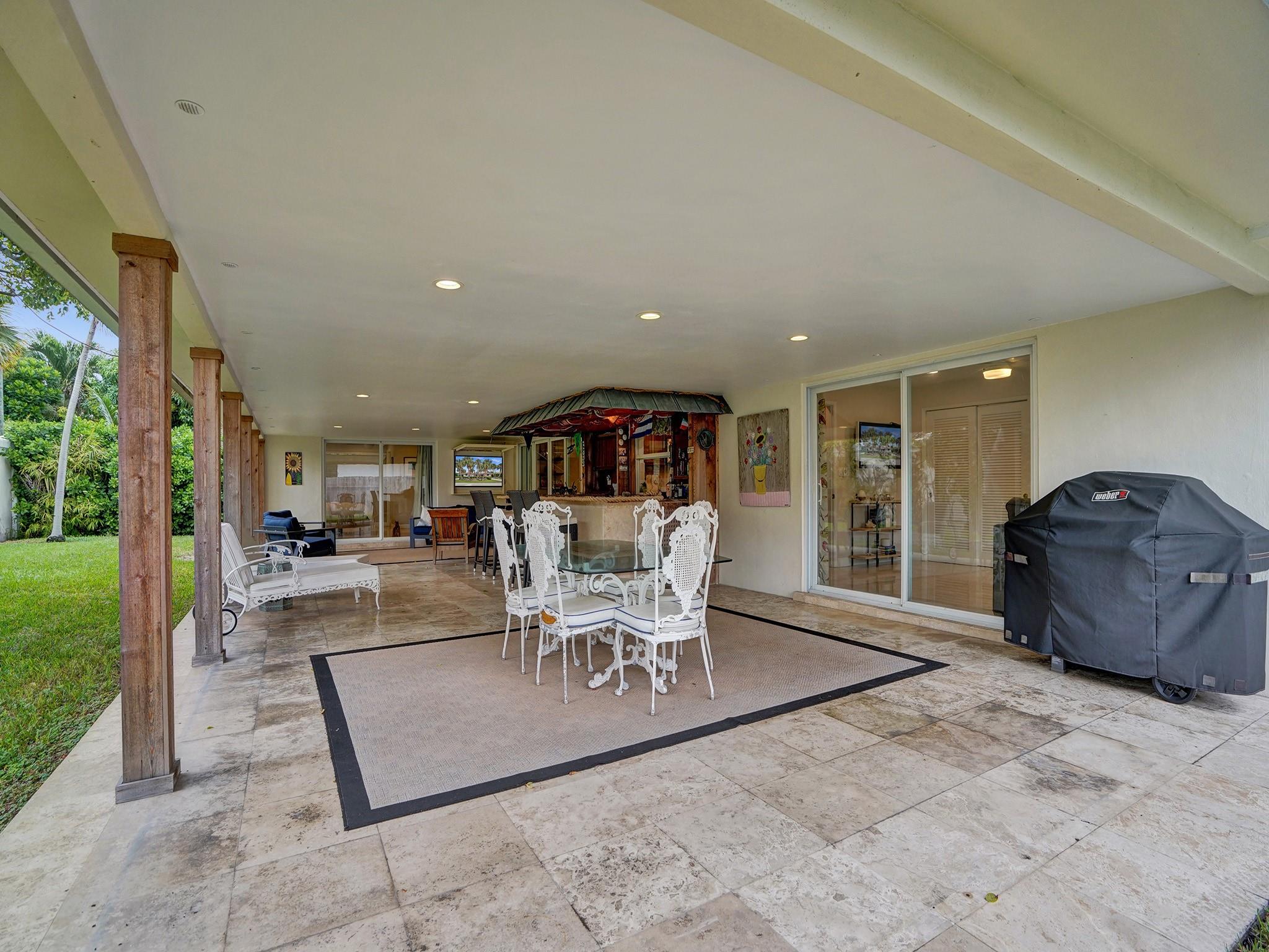 SEA RANCH LAKES - Residential