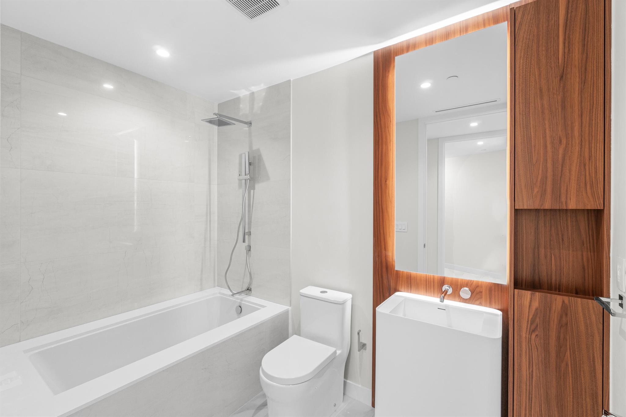 ALINA BOCA RATON CONDO - Residential