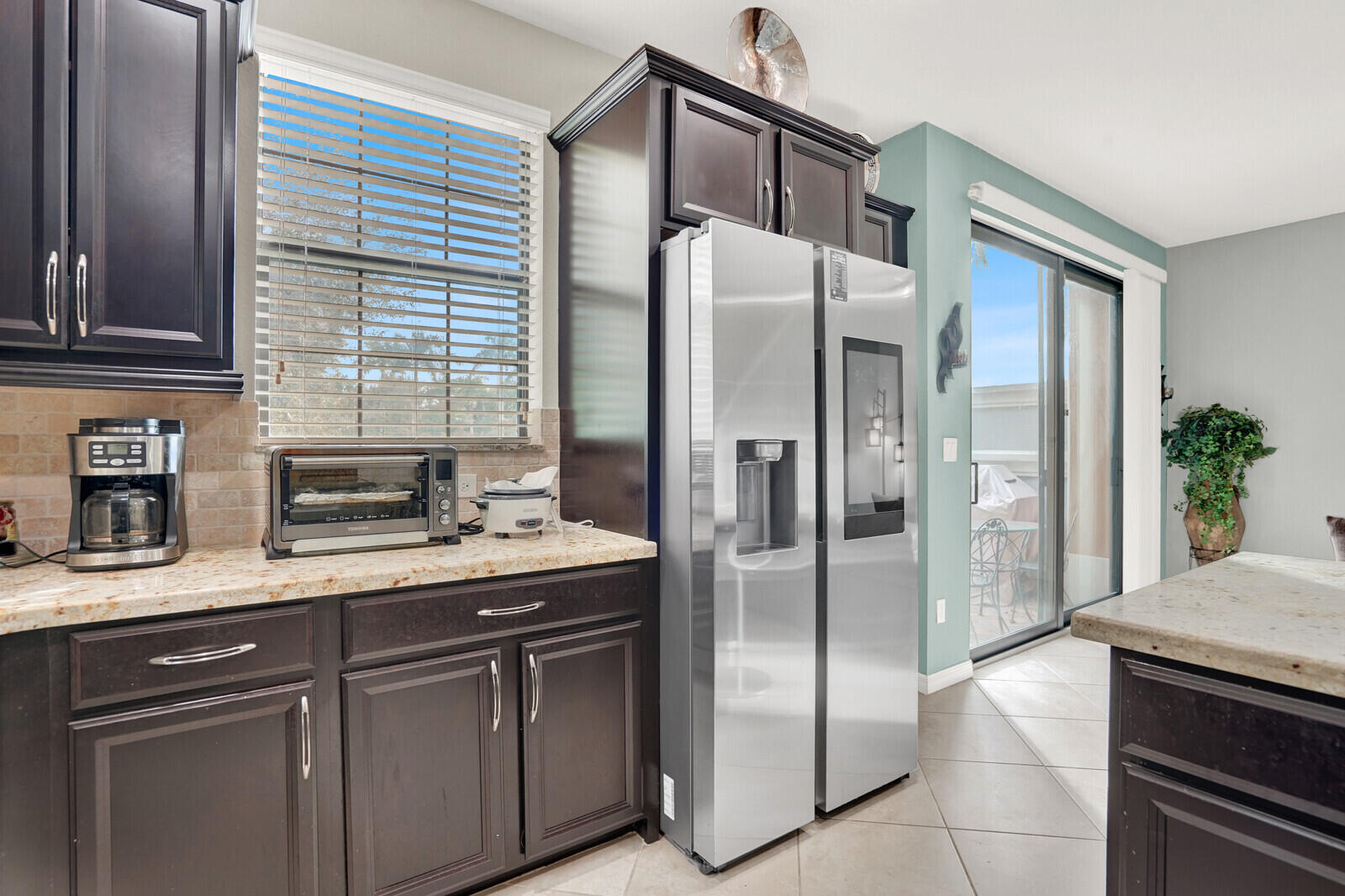 GRAMERCY SQUARE - Residential